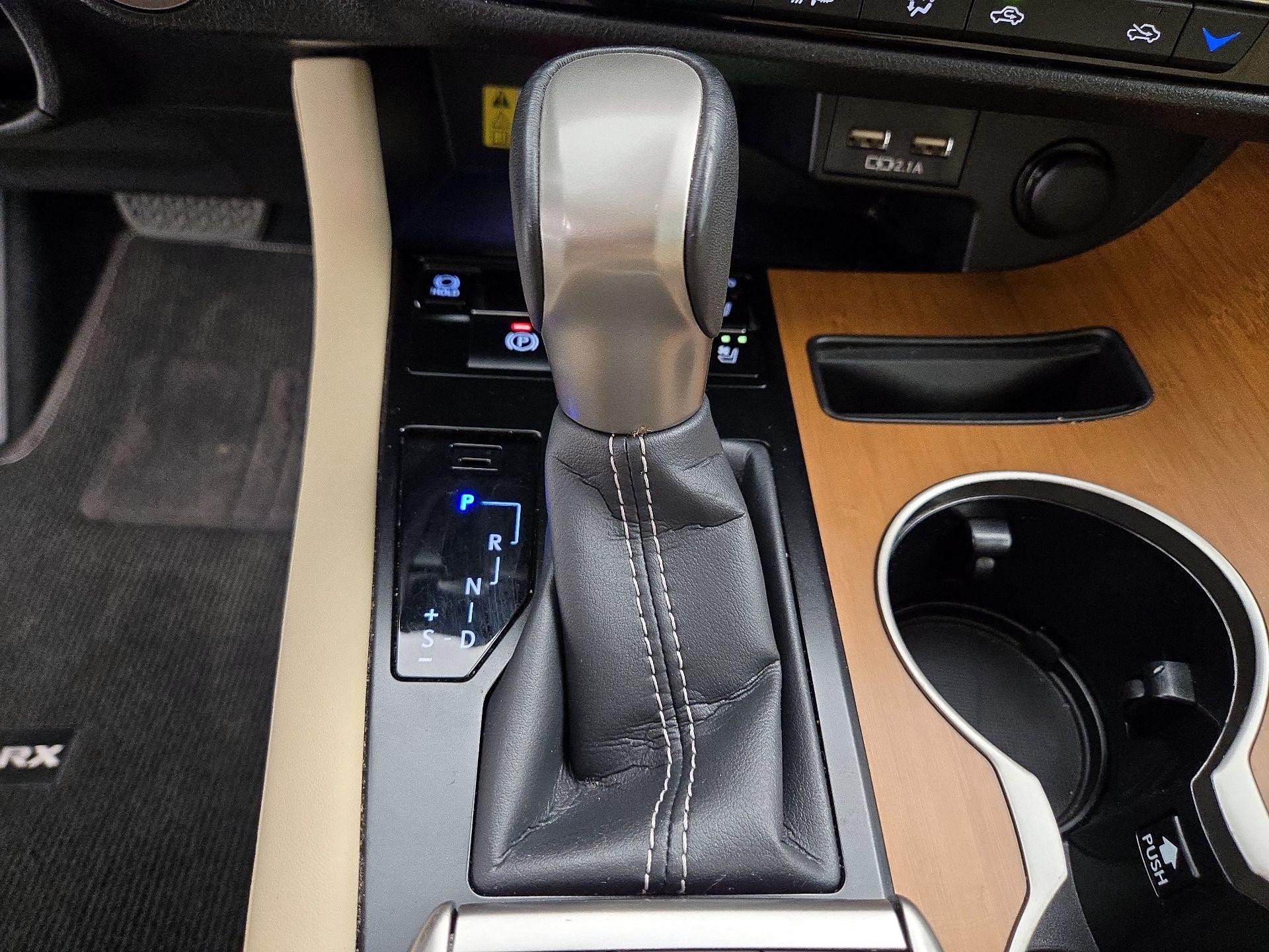 Thumbnail: 2022 Lexus RX - 17