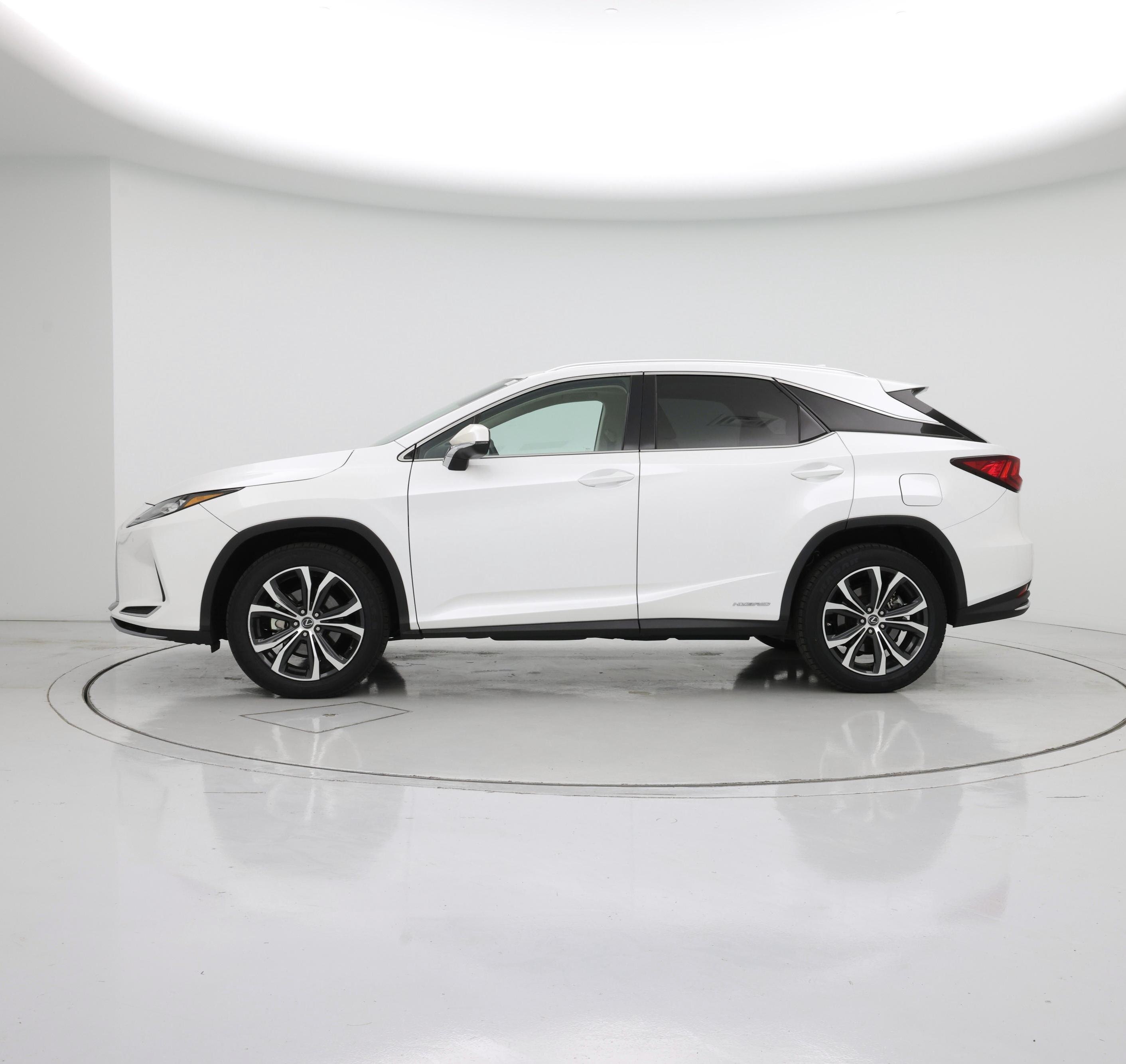 Thumbnail: 2022 Lexus RX - 3