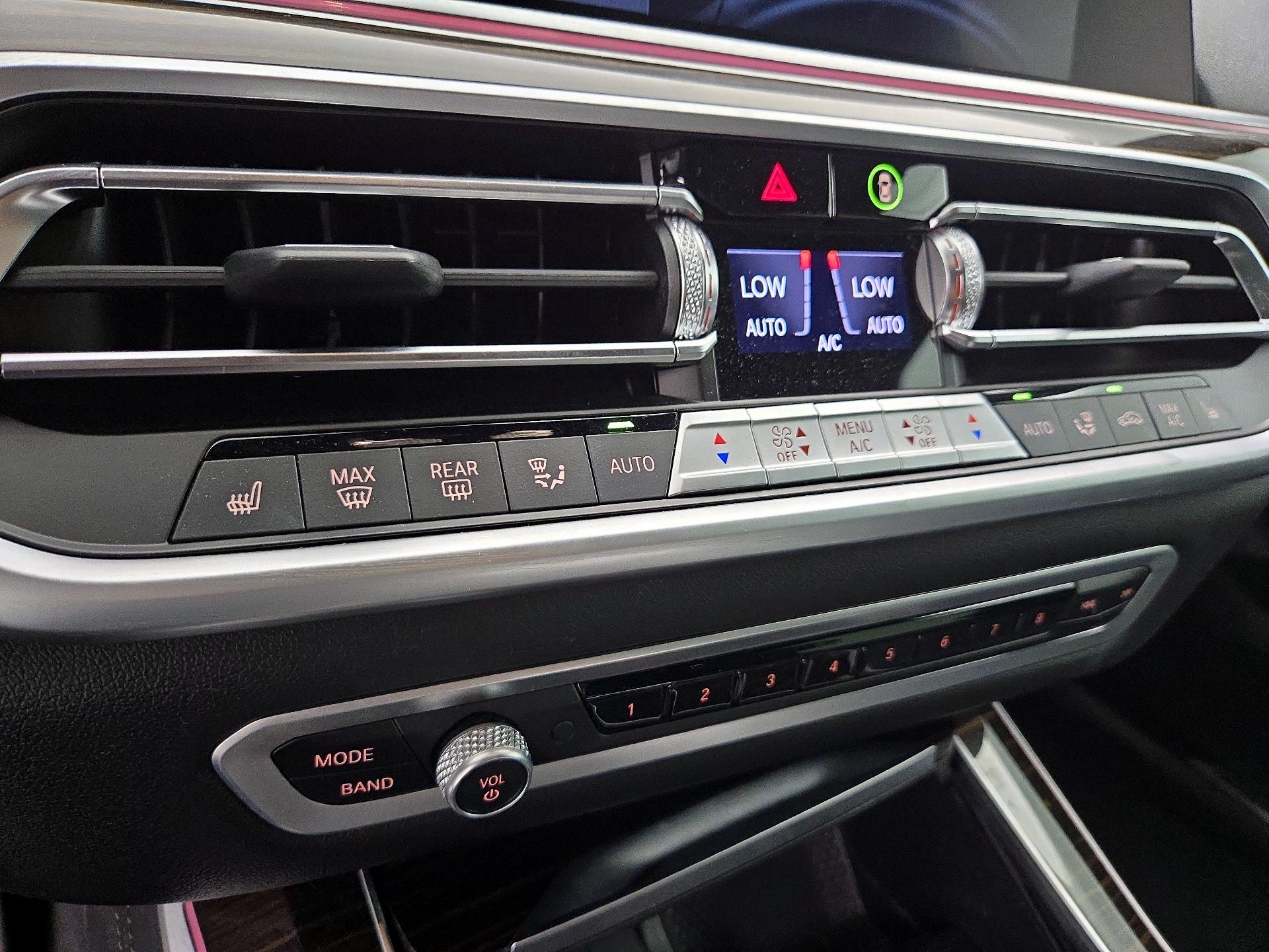 Thumbnail: 2023 BMW X5 - 17