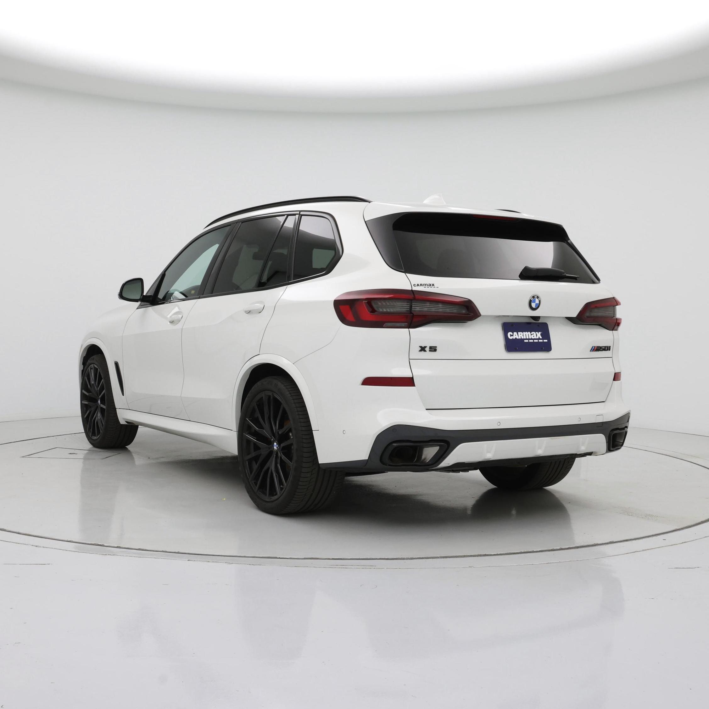 Thumbnail: 2023 BMW X5 - 2
