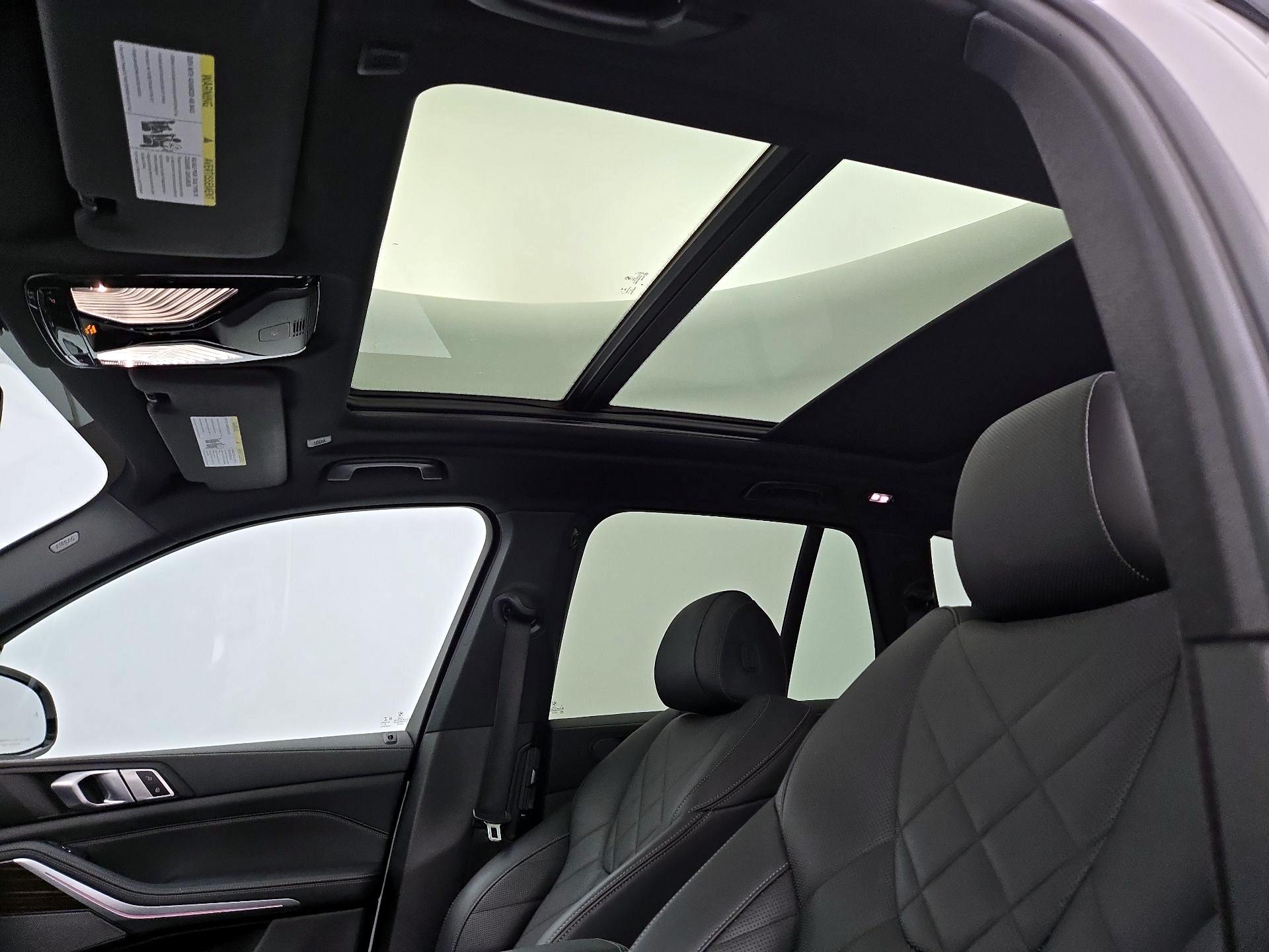Thumbnail: 2023 BMW X5 - 20