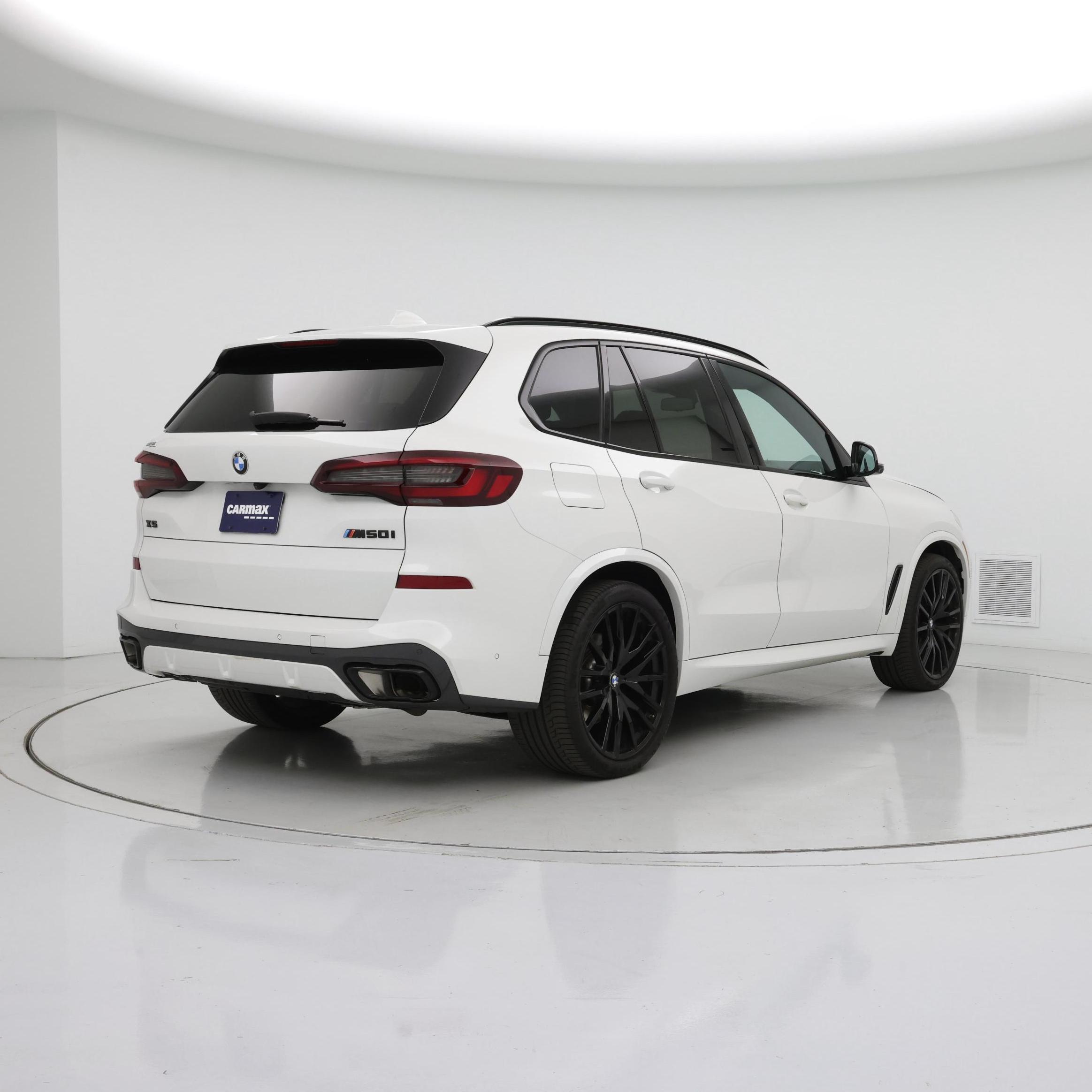 Thumbnail: 2023 BMW X5 - 8