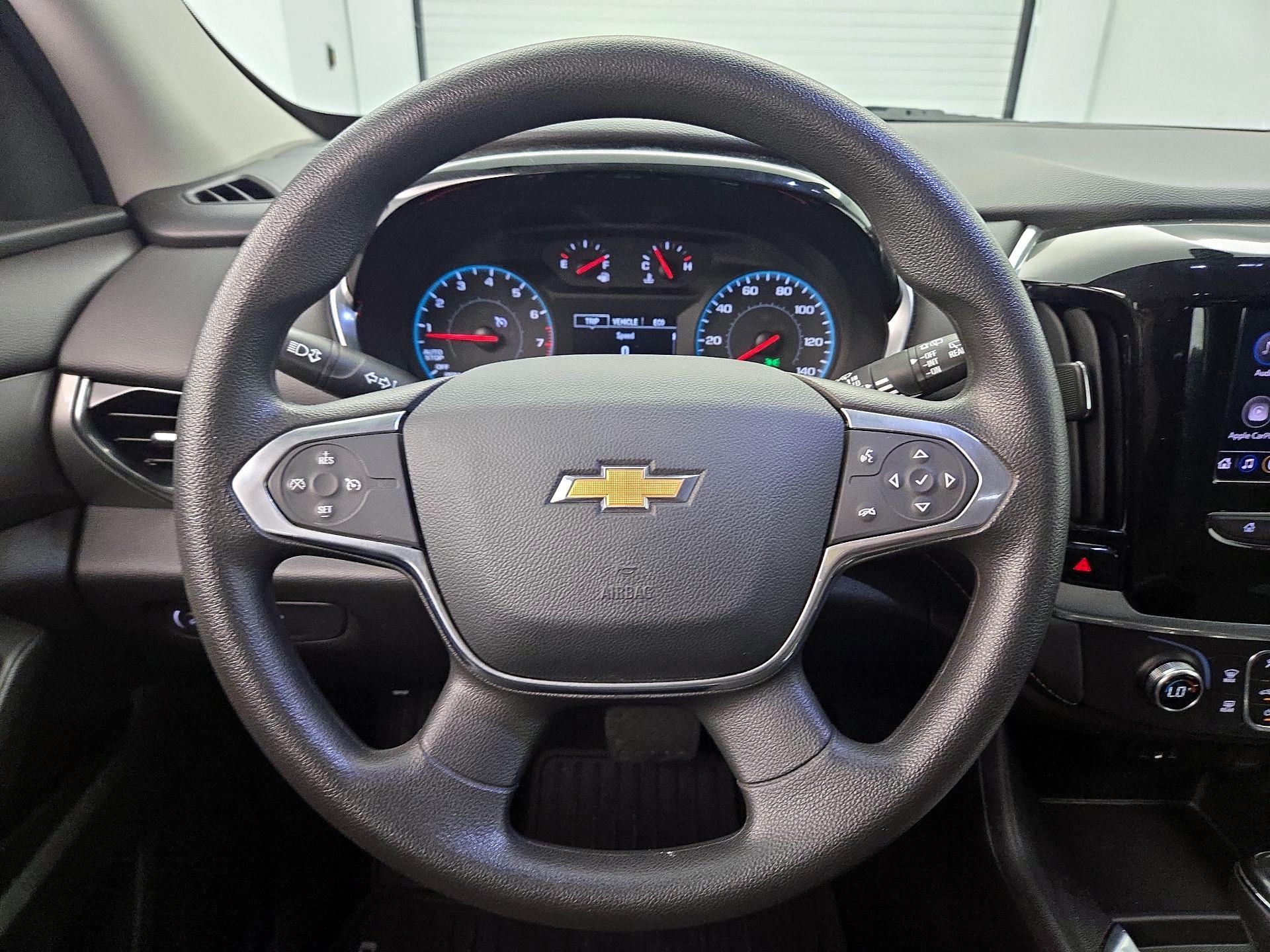 Thumbnail: 2020 Chevrolet Traverse - 10