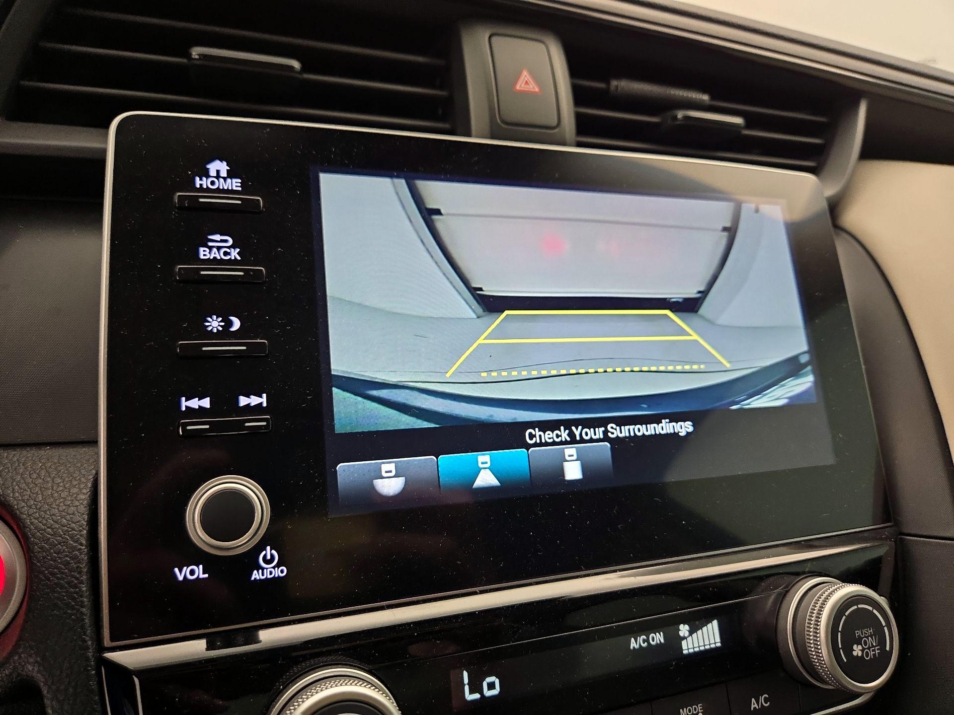 Thumbnail: 2020 Honda Insight - 14