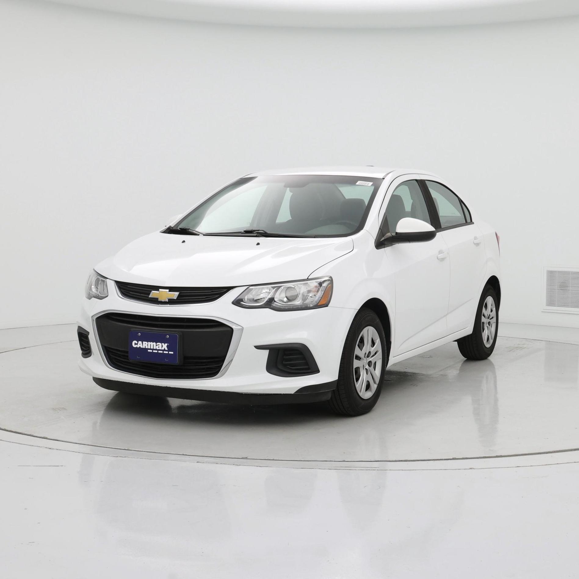 Thumbnail: 2020 Chevrolet Sonic - 4