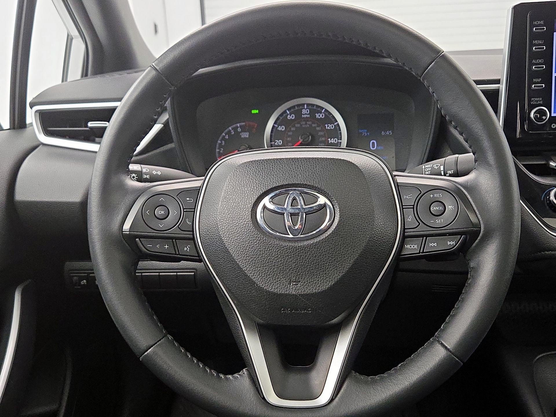 Thumbnail: 2021 Toyota Corolla - 10