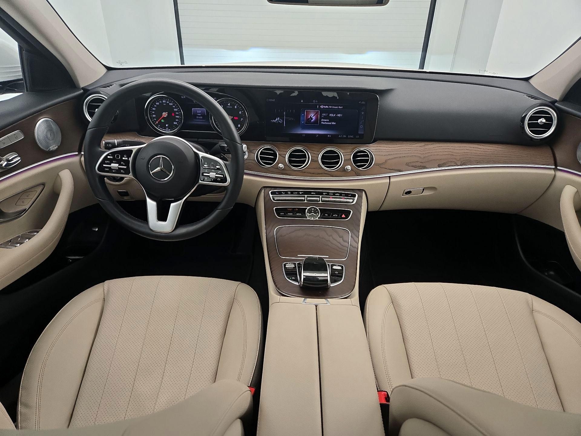 Thumbnail: 2019 Mercedes-Benz E-Class - 9