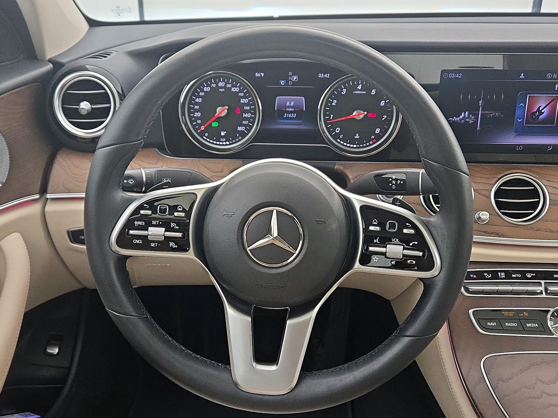 Thumbnail: 2019 Mercedes-Benz E-Class - 10