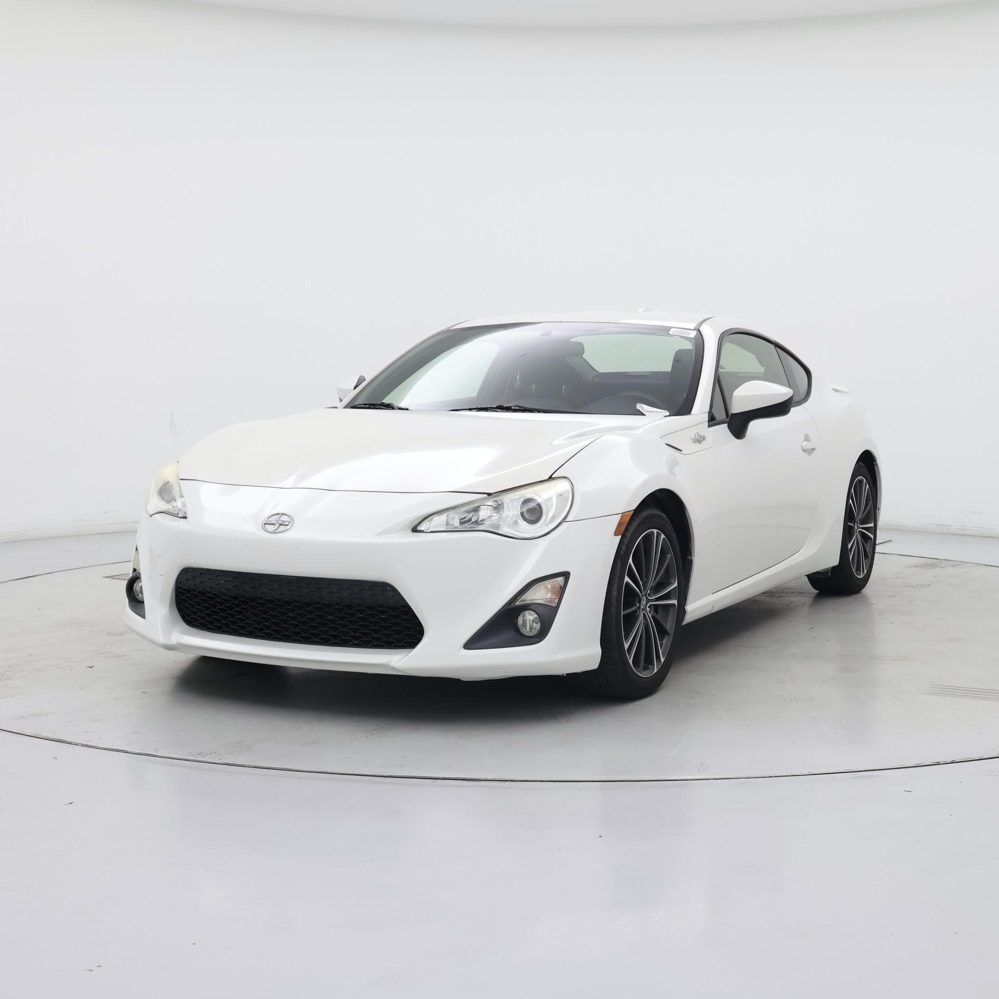 Thumbnail: 2015 Scion FR-S - 4