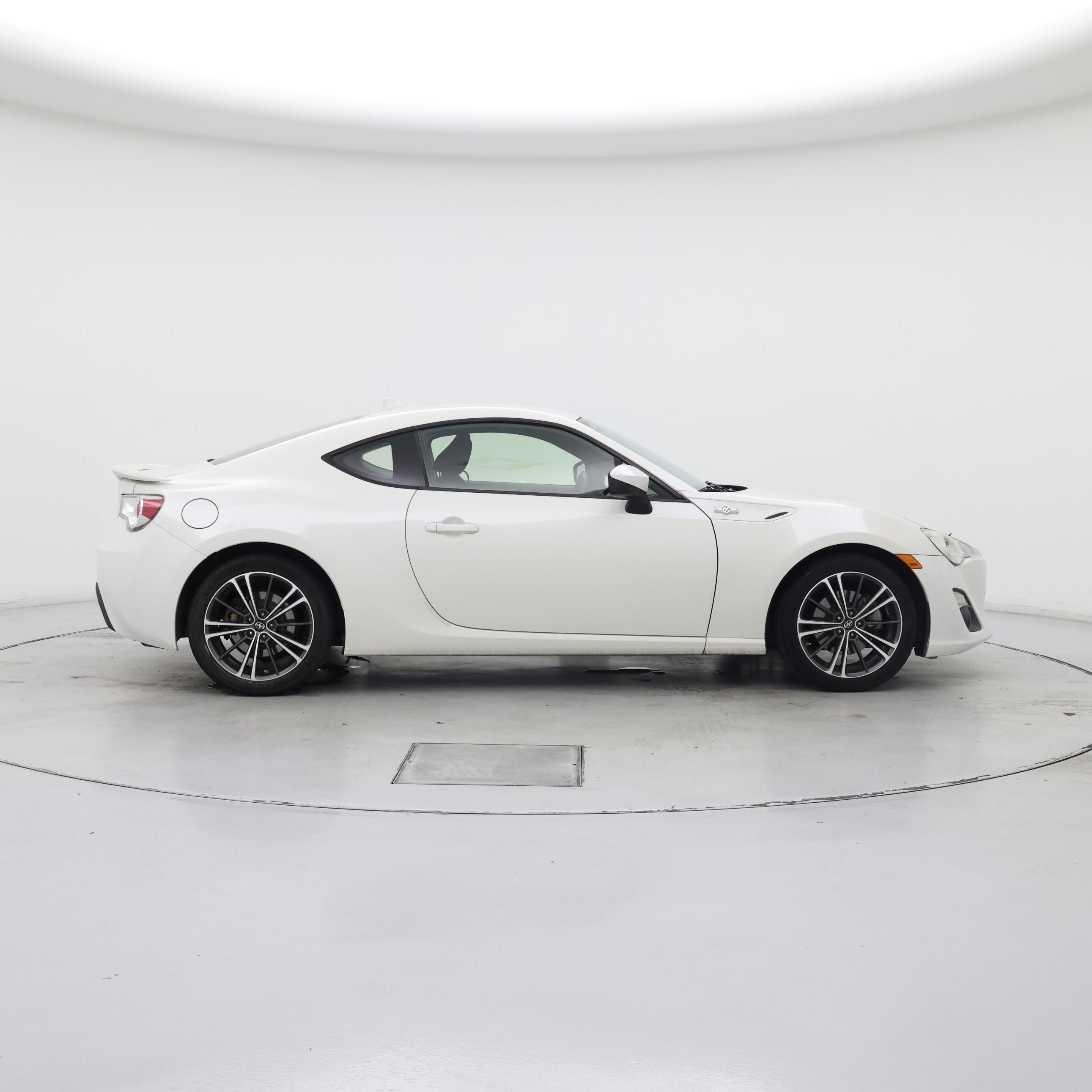 Thumbnail: 2015 Scion FR-S - 7
