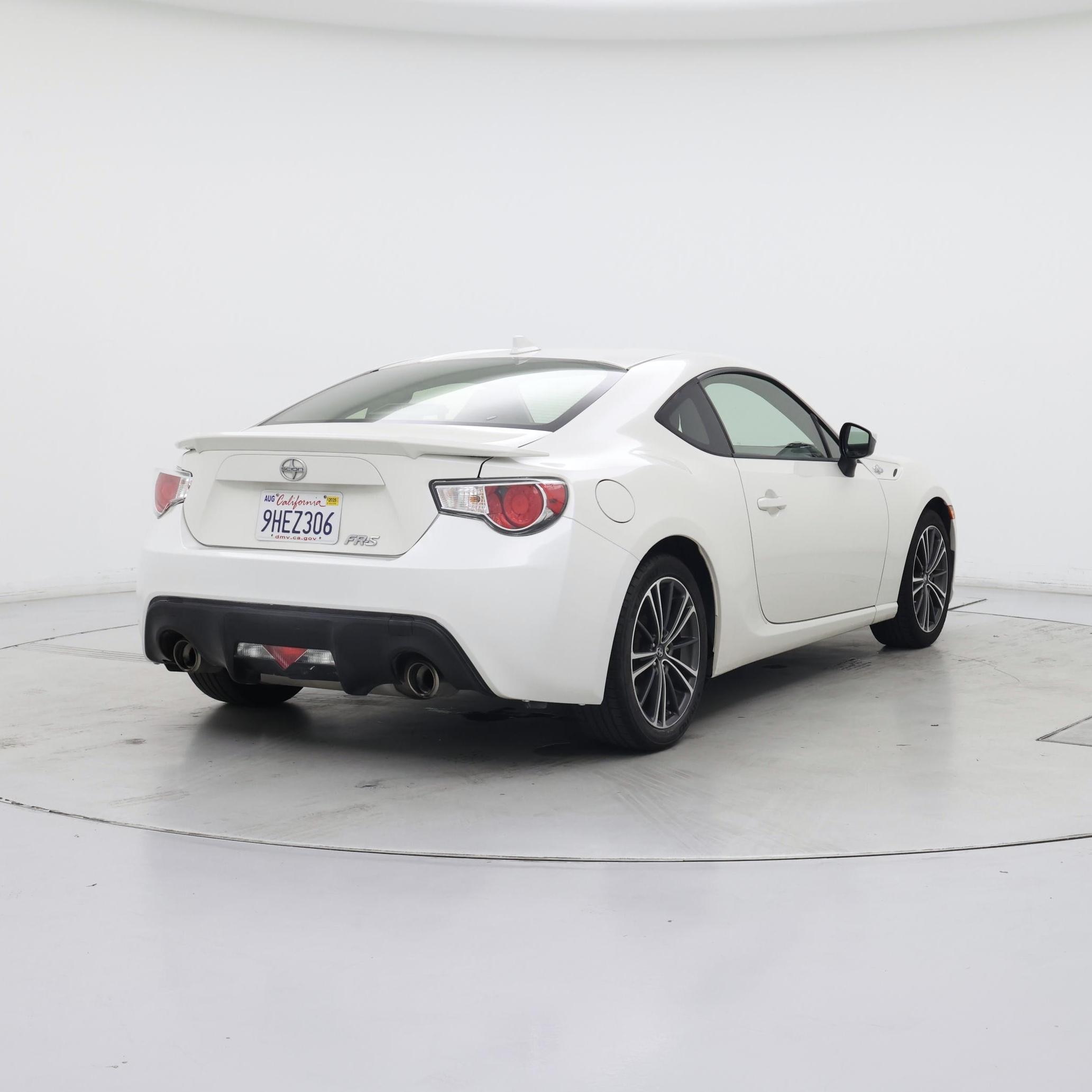 Thumbnail: 2015 Scion FR-S - 8