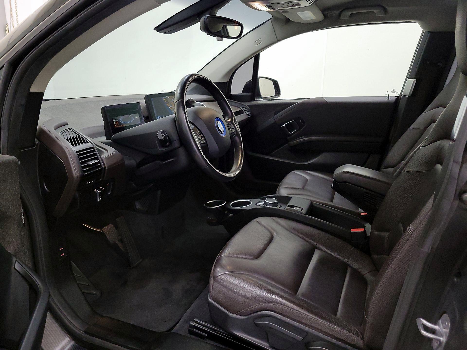 Thumbnail: 2017 BMW i3 - 11