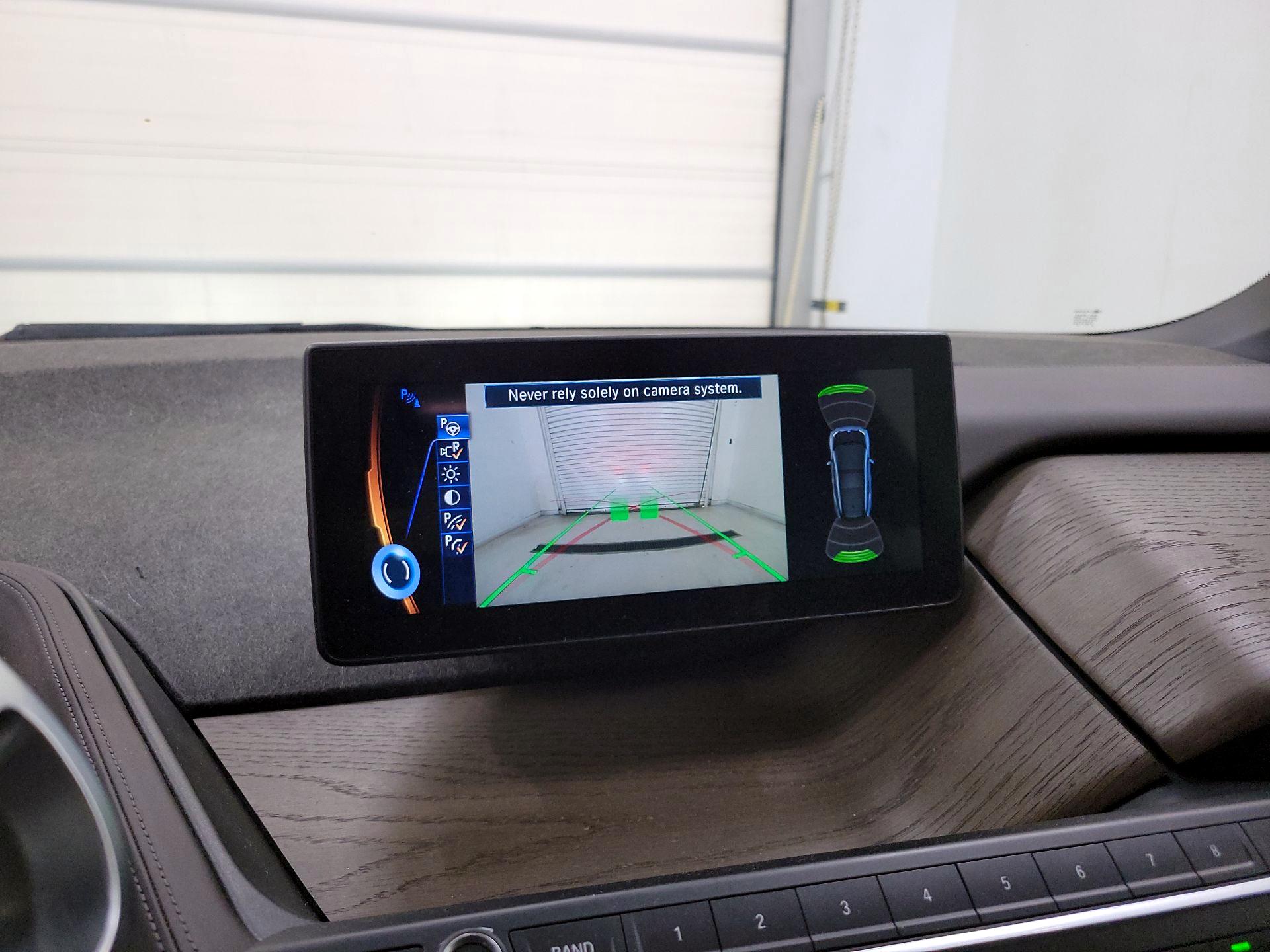Thumbnail: 2017 BMW i3 - 15