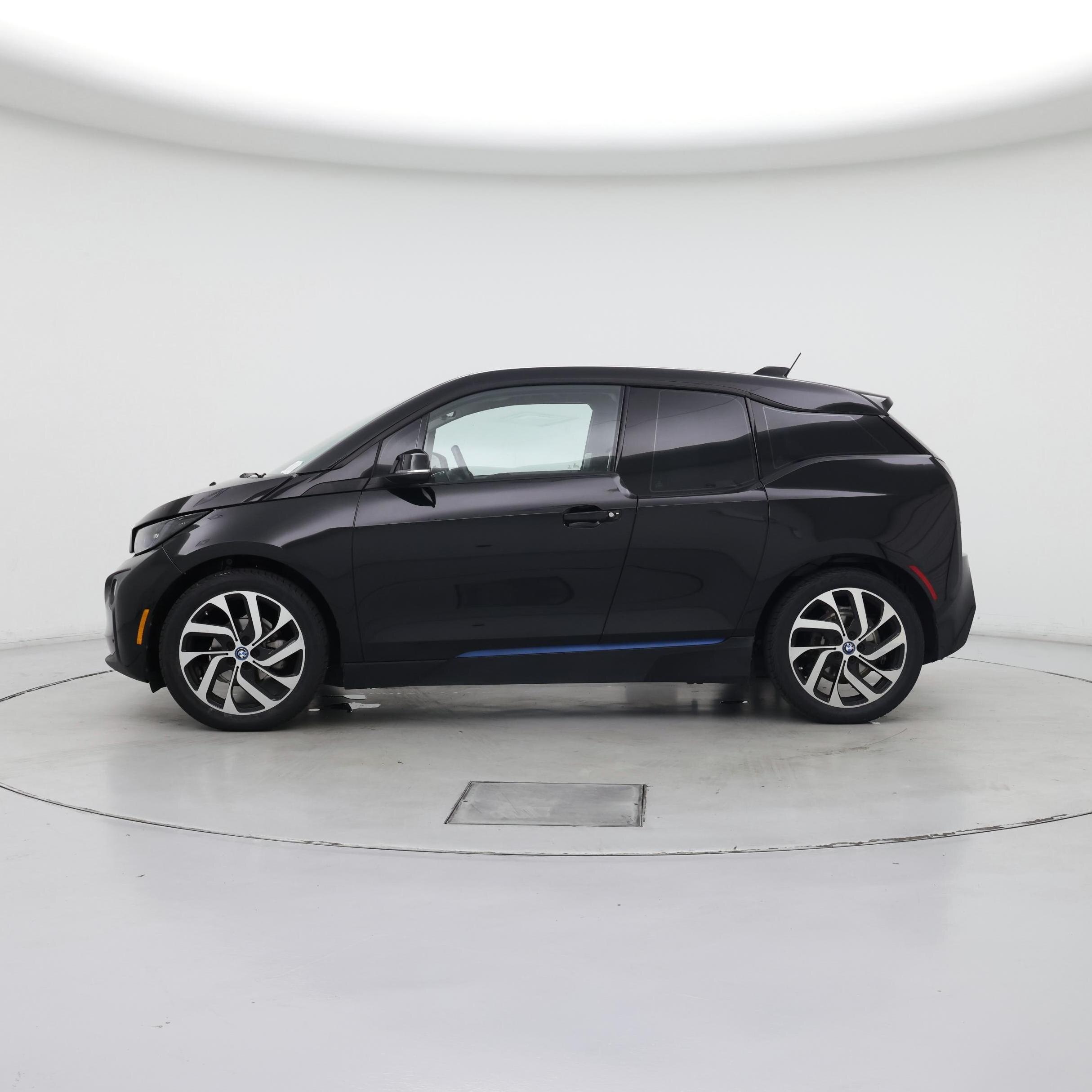 Thumbnail: 2017 BMW i3 - 3