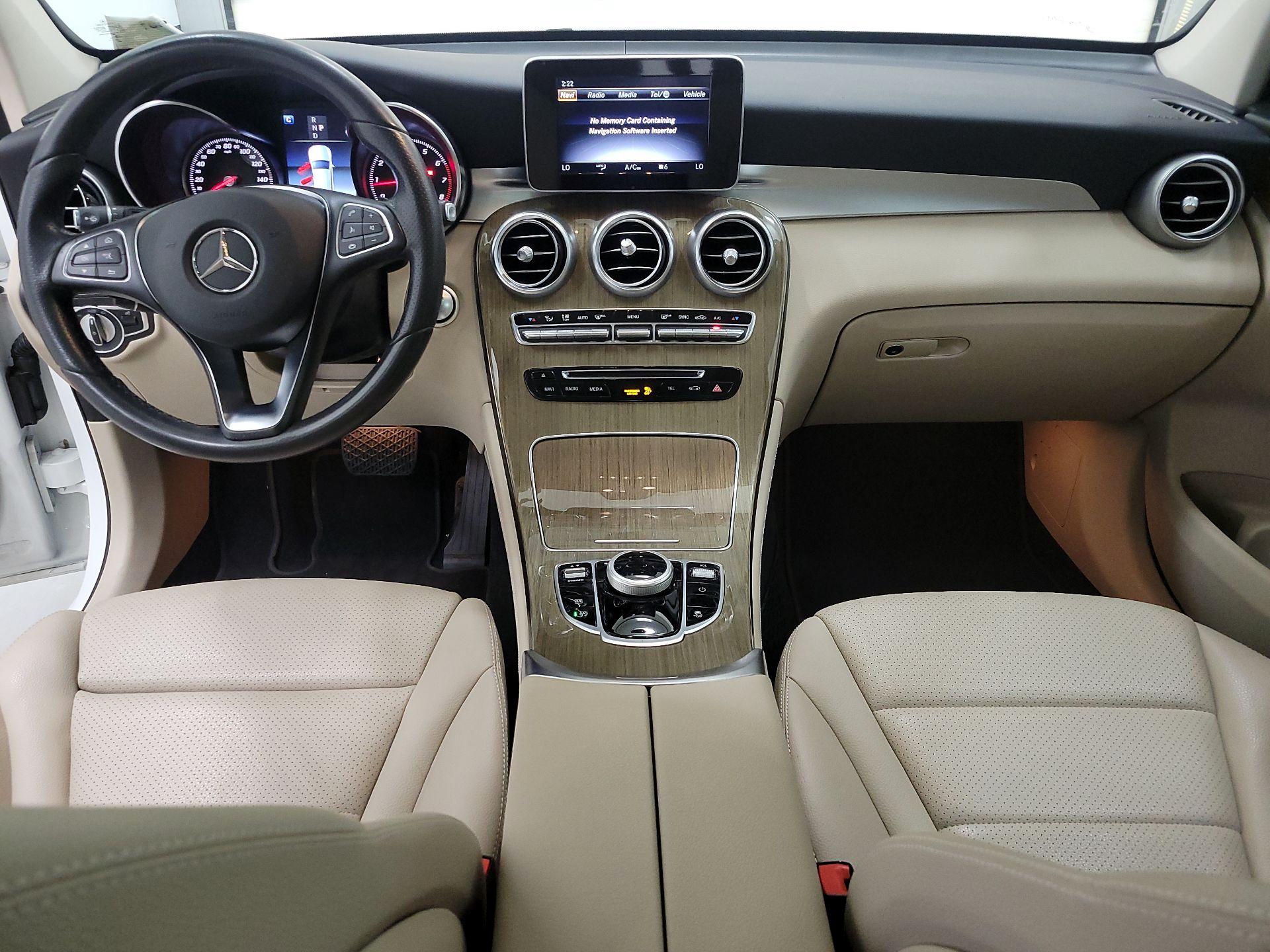 Thumbnail: 2018 Mercedes-Benz GLC - 9