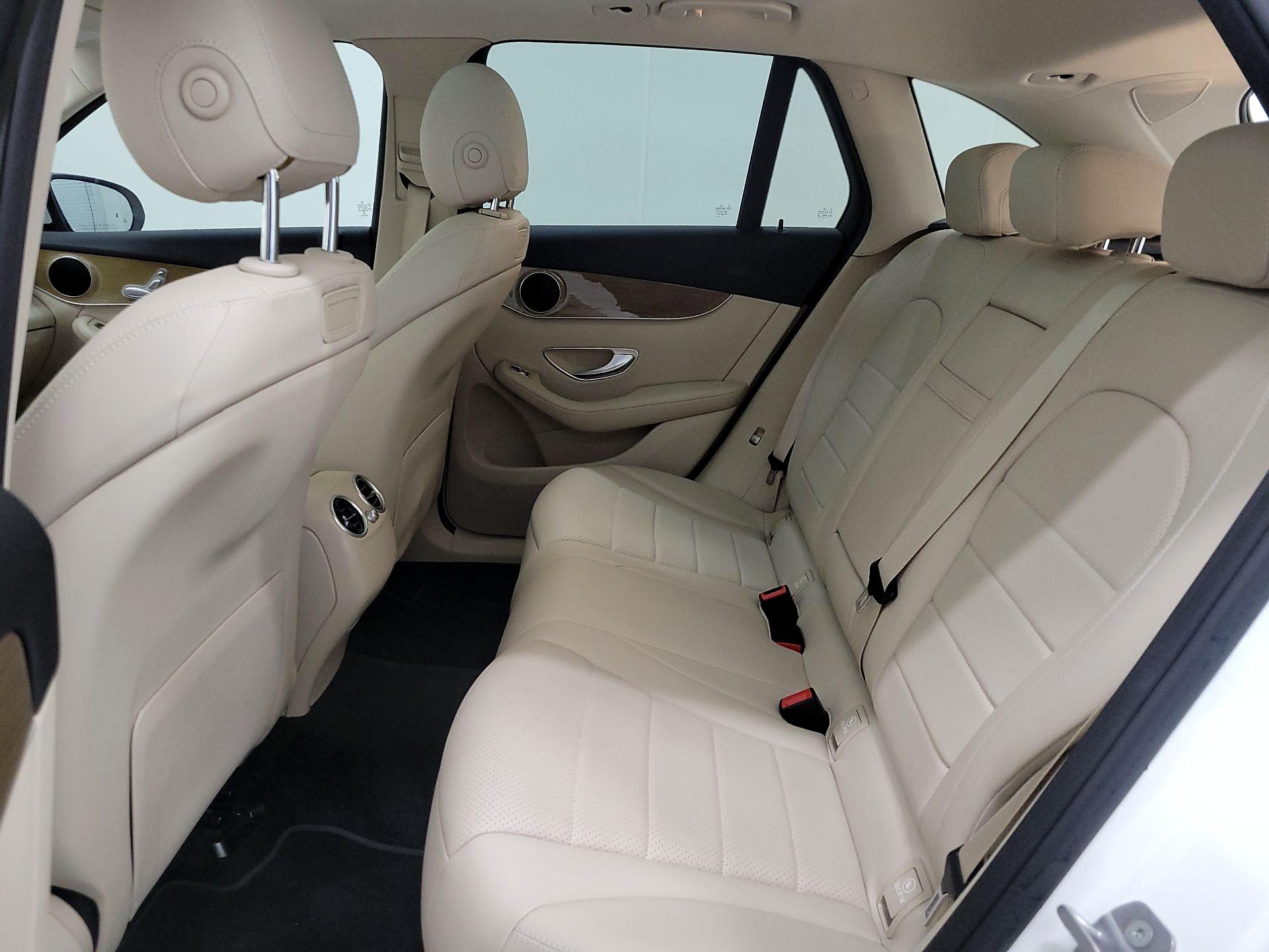 Thumbnail: 2018 Mercedes-Benz GLC - 19