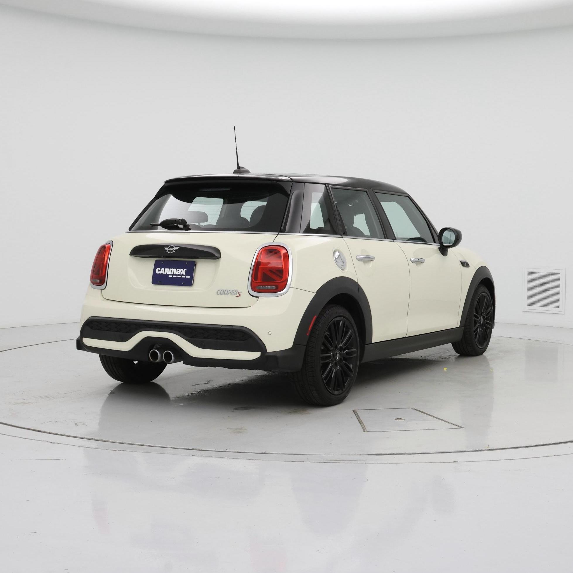 Thumbnail: 2023 MINI Cooper Hardtop - 8