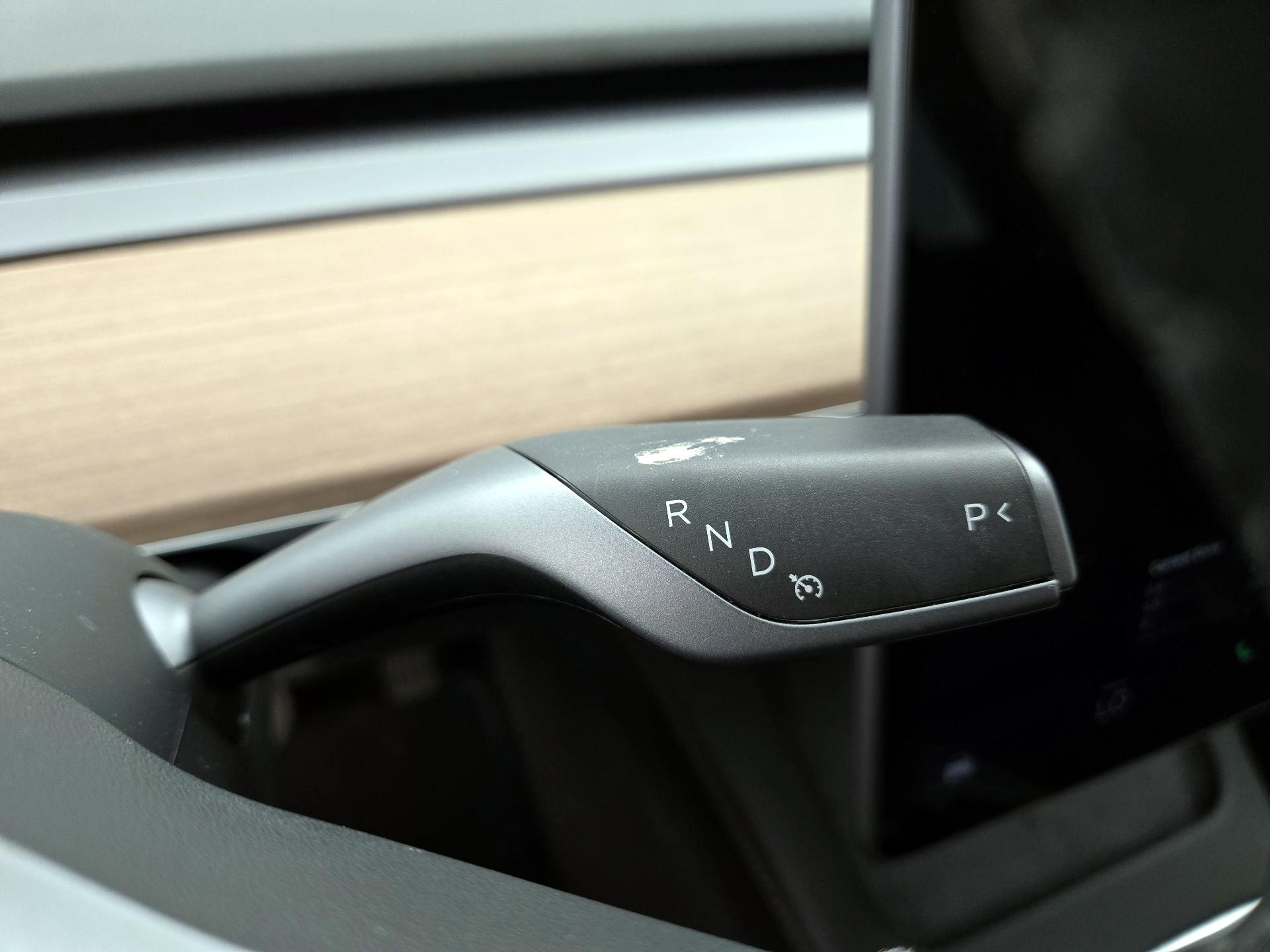 Thumbnail: 2023 Tesla Model 3 - 17