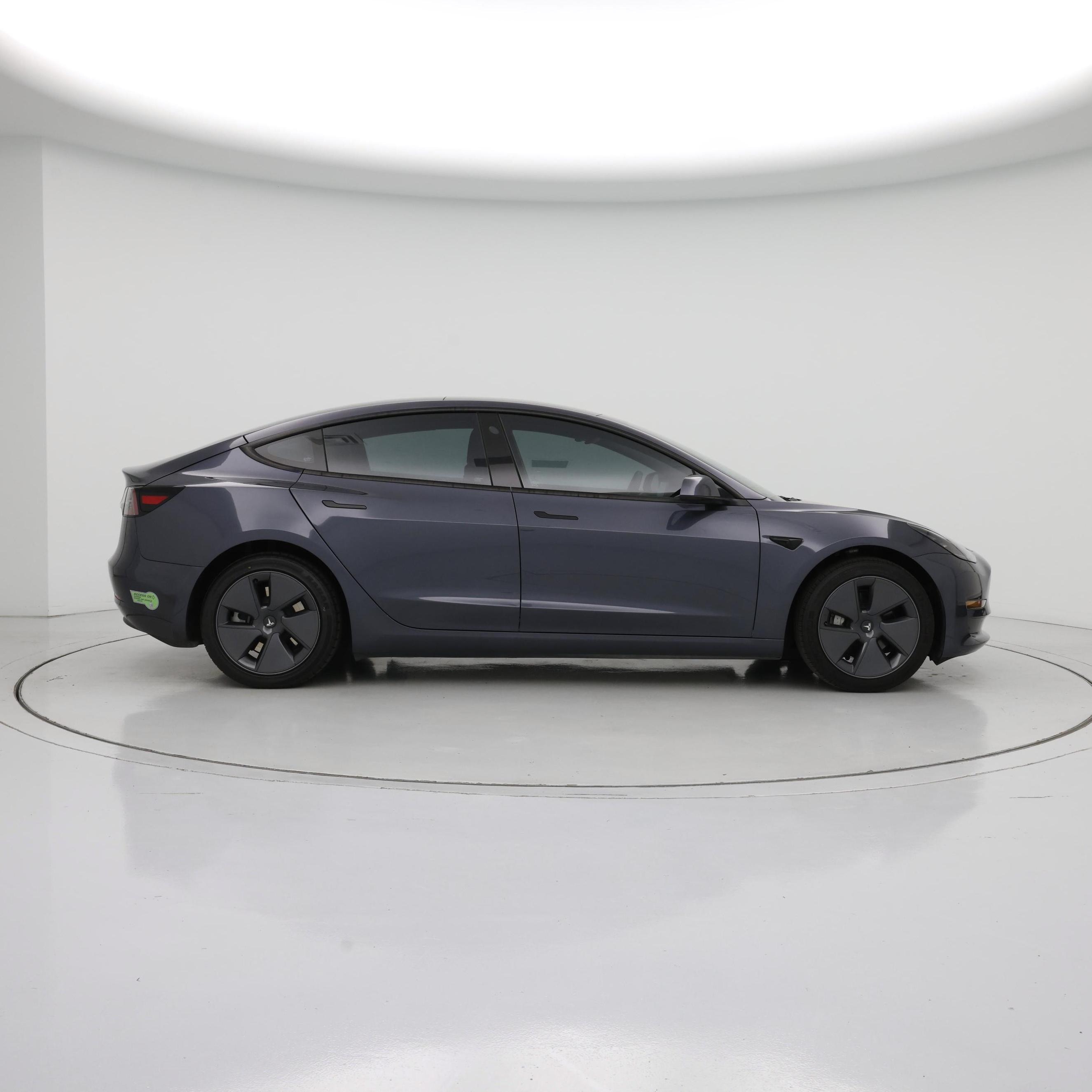 Thumbnail: 2023 Tesla Model 3 - 7