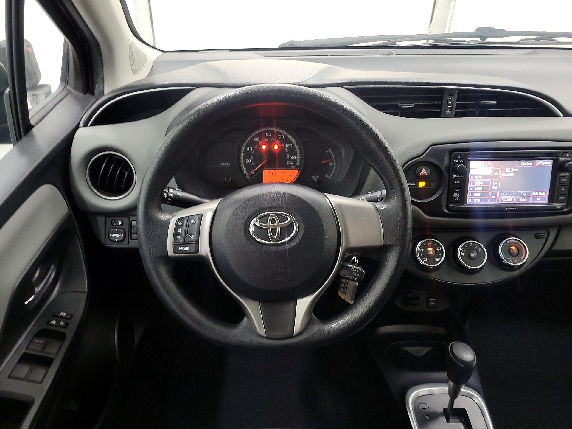 Thumbnail: 2016 Toyota Yaris - 10