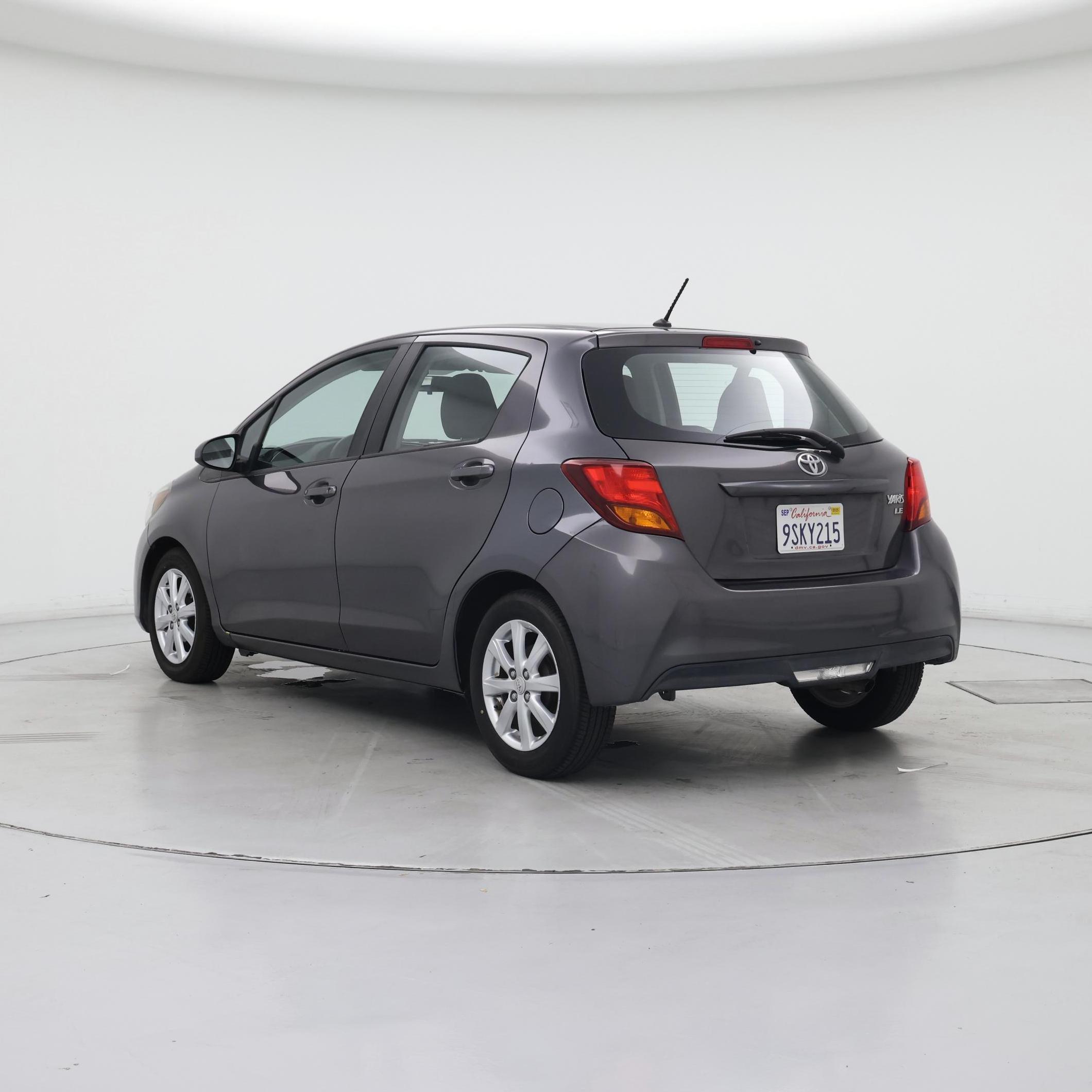 Thumbnail: 2016 Toyota Yaris - 2