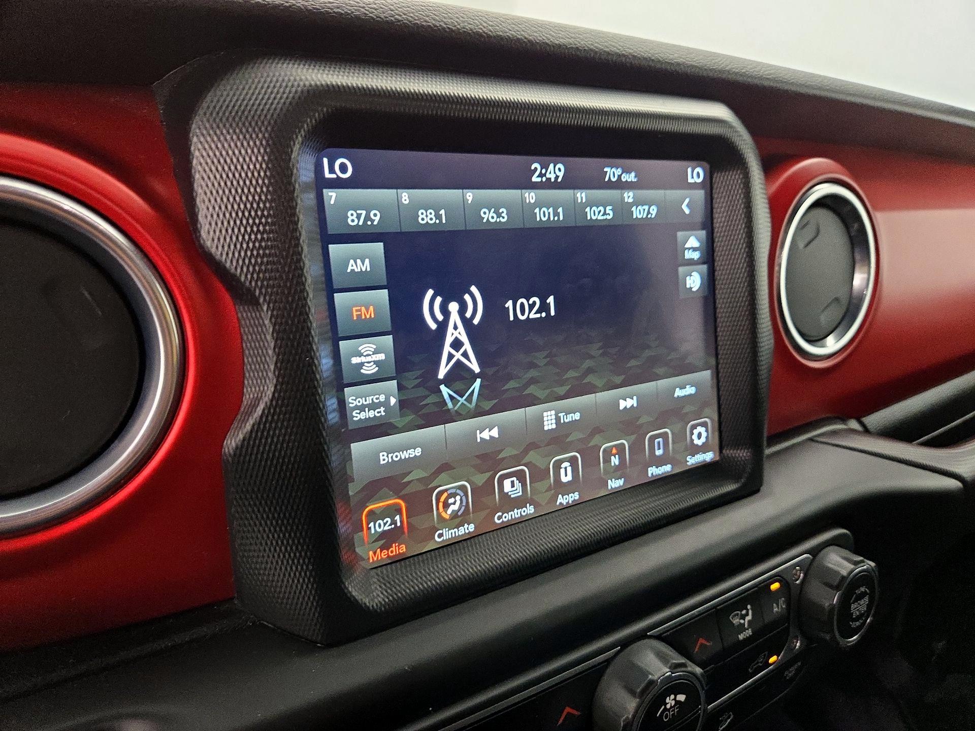 Thumbnail: 2021 Jeep Wrangler - 16