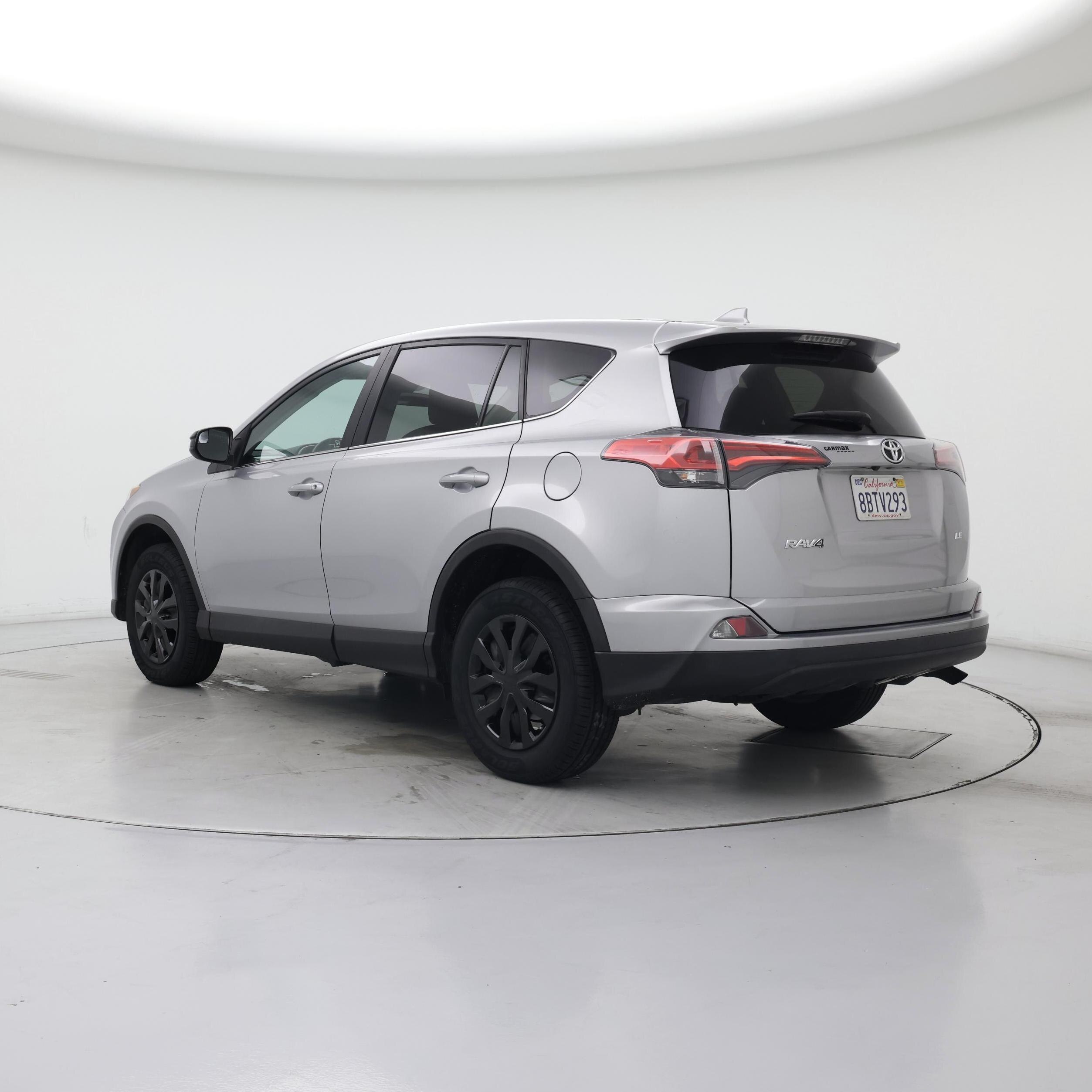 Thumbnail: 2018 Toyota RAV4 - 2