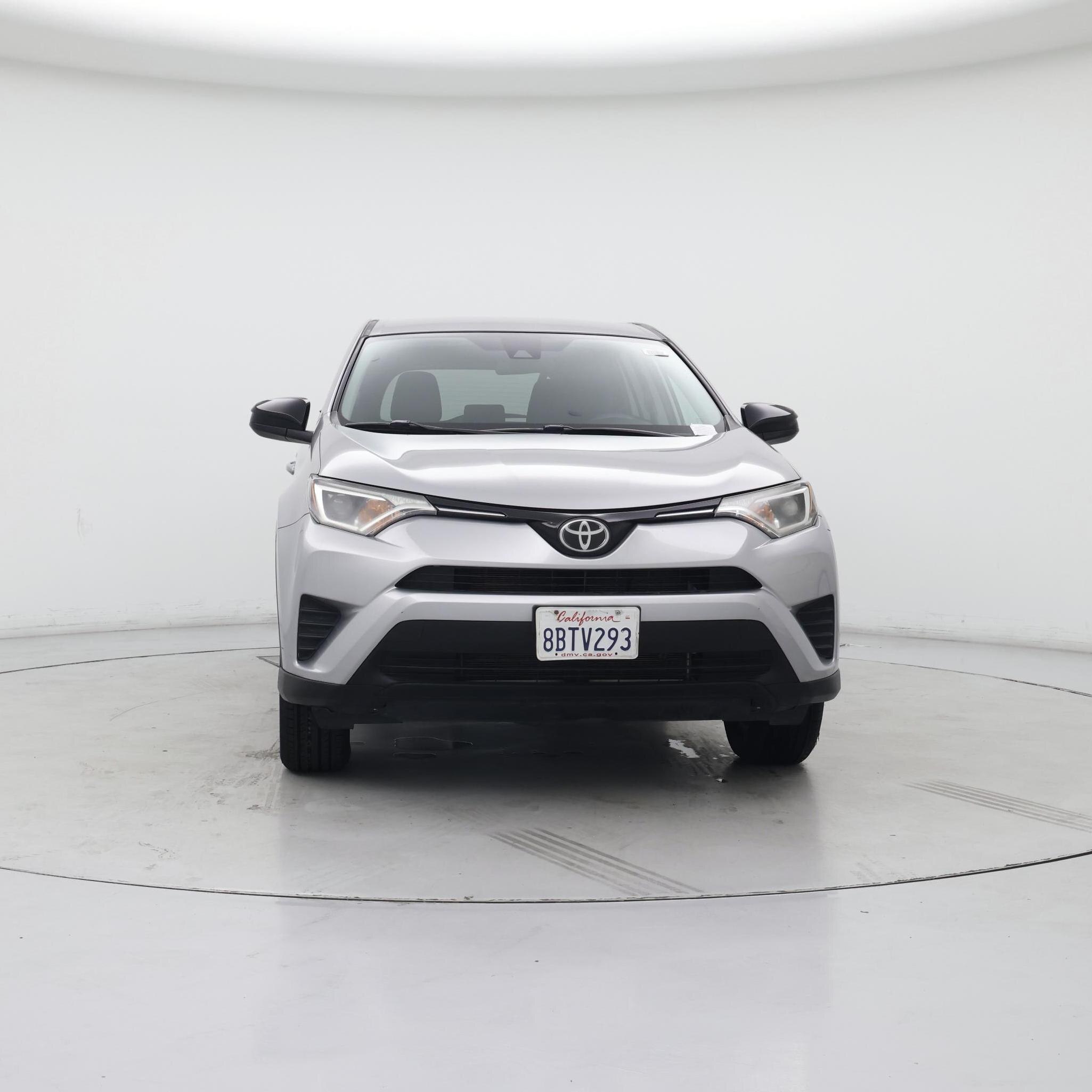 Thumbnail: 2018 Toyota RAV4 - 5