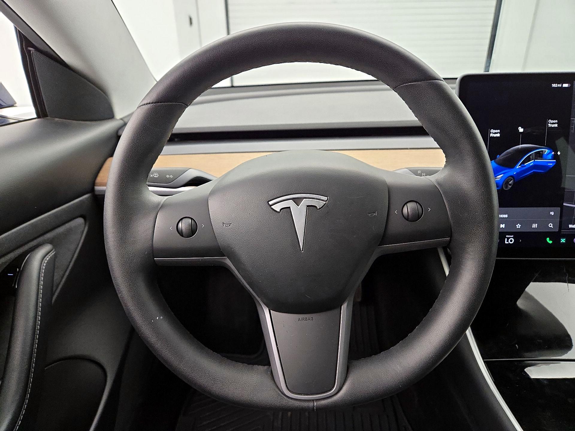 Thumbnail: 2020 Tesla Model 3 - 10