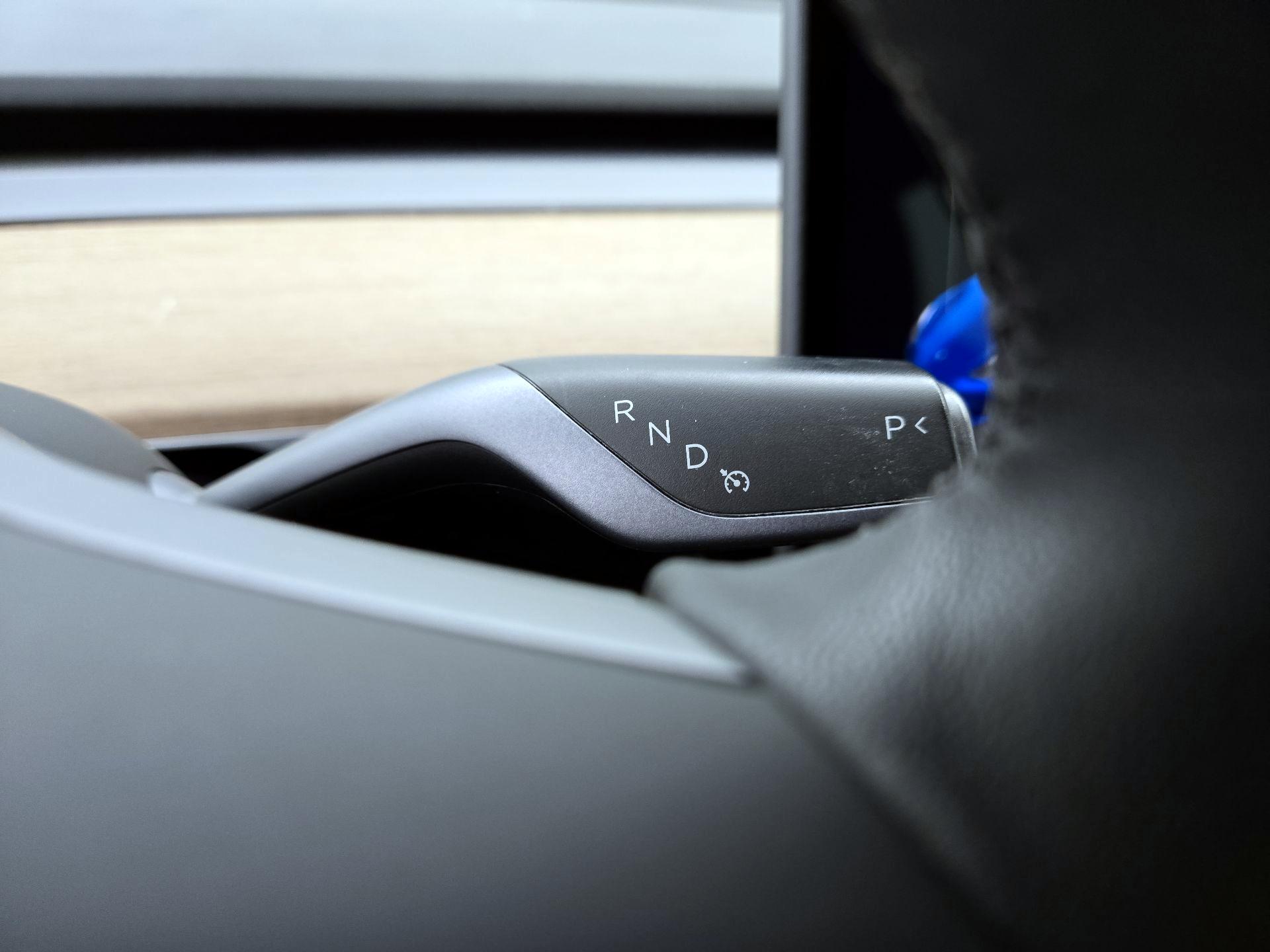 Thumbnail: 2020 Tesla Model 3 - 17