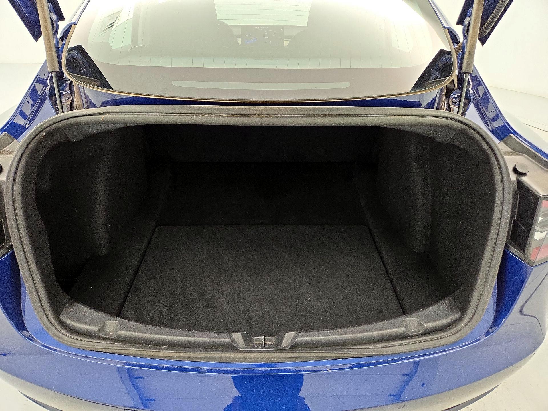 Thumbnail: 2020 Tesla Model 3 - 20