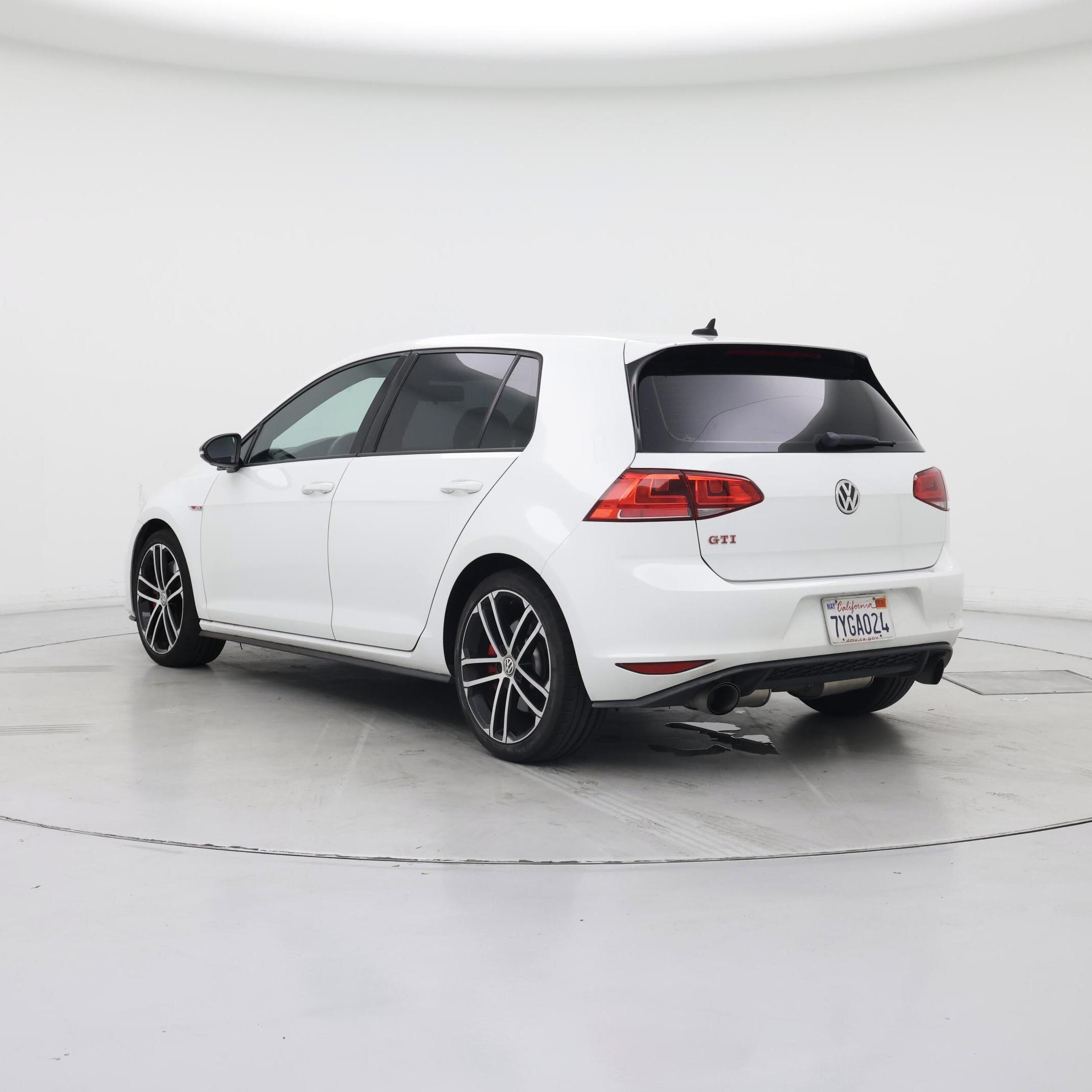 Thumbnail: 2017 Volkswagen Golf - 2