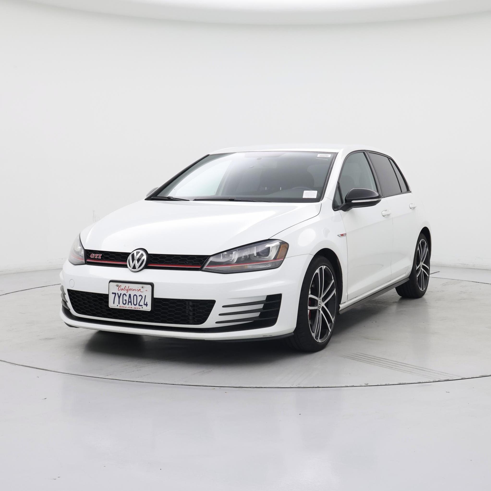 Thumbnail: 2017 Volkswagen Golf - 4