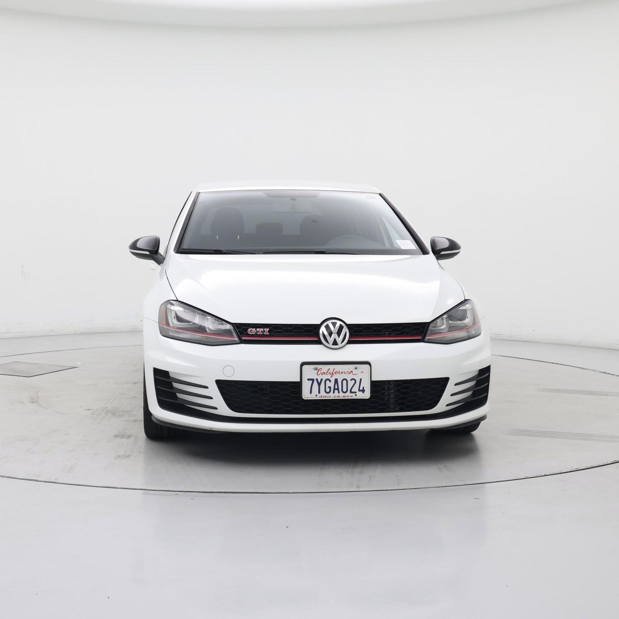 Thumbnail: 2017 Volkswagen Golf - 5