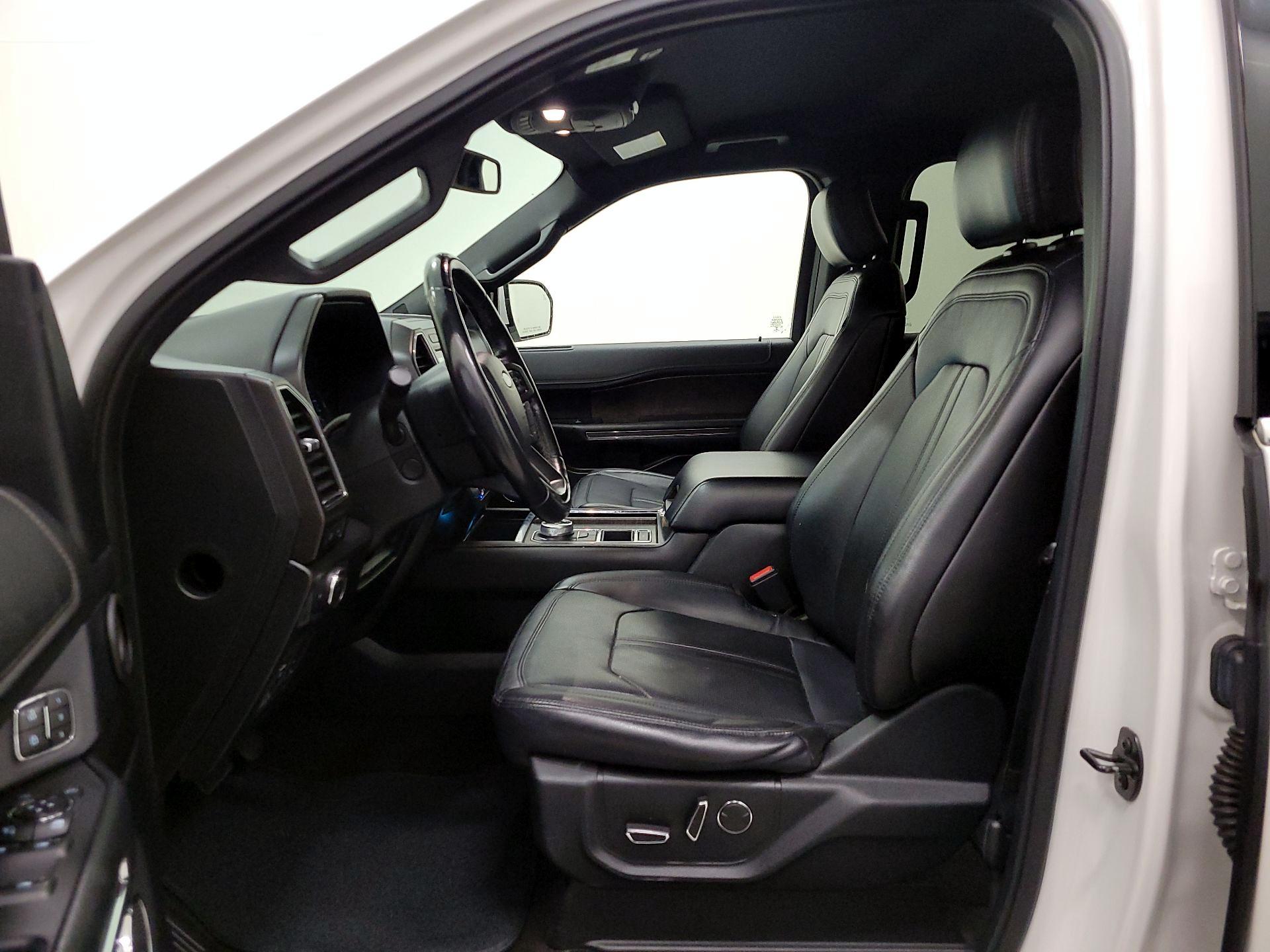Thumbnail: 2018 Ford Expedition - 11