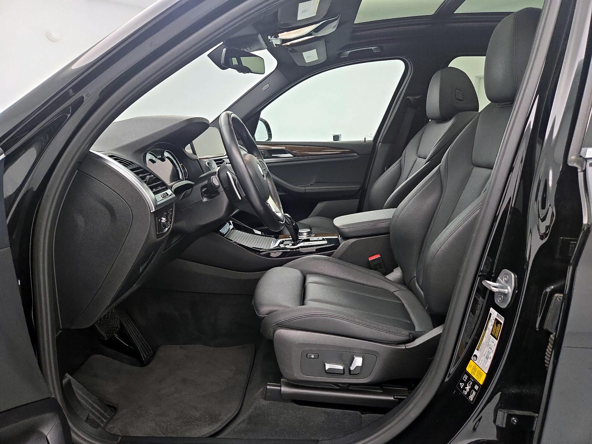 Thumbnail: 2019 BMW X3 - 11