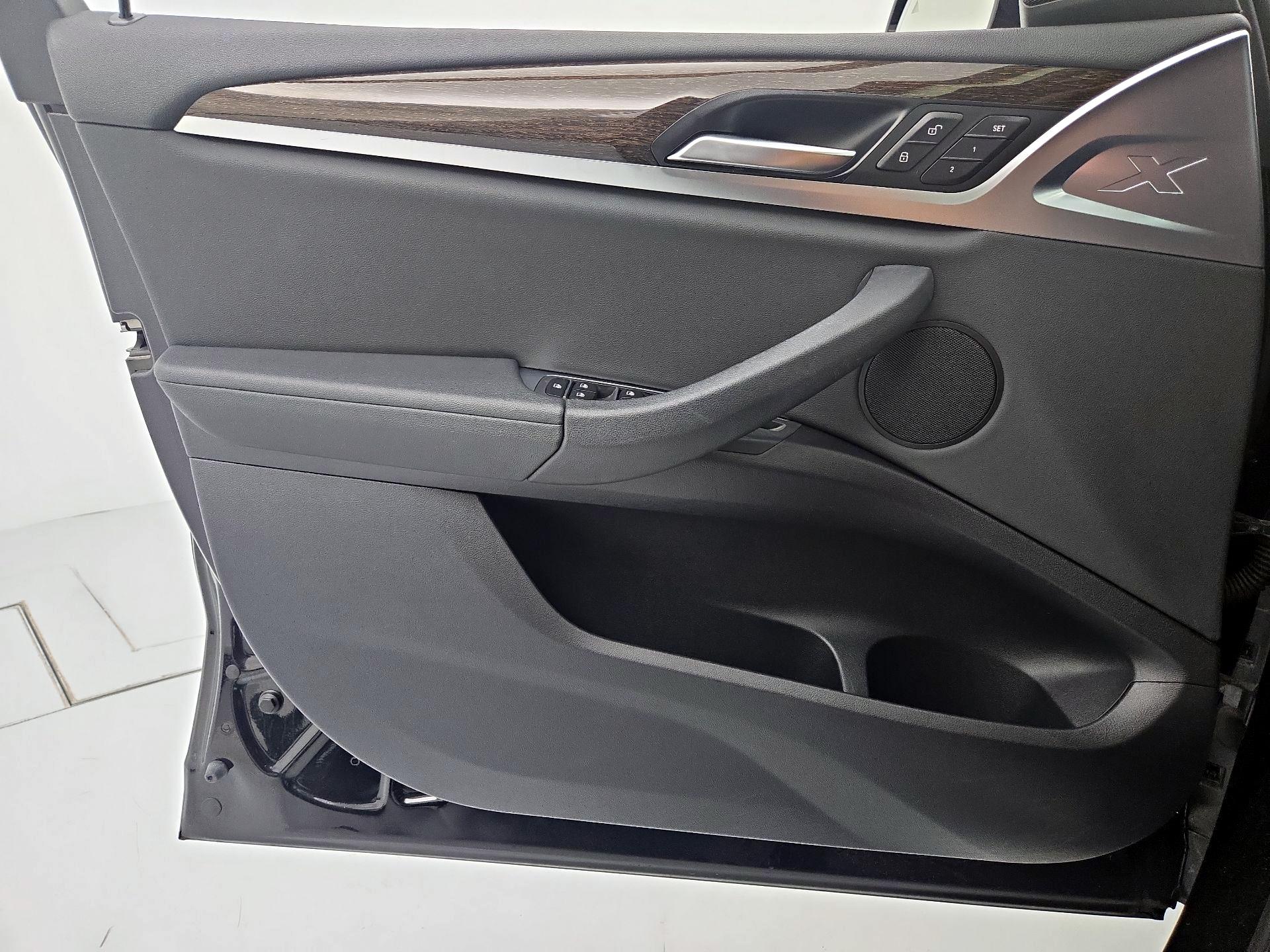 Thumbnail: 2019 BMW X3 - 12