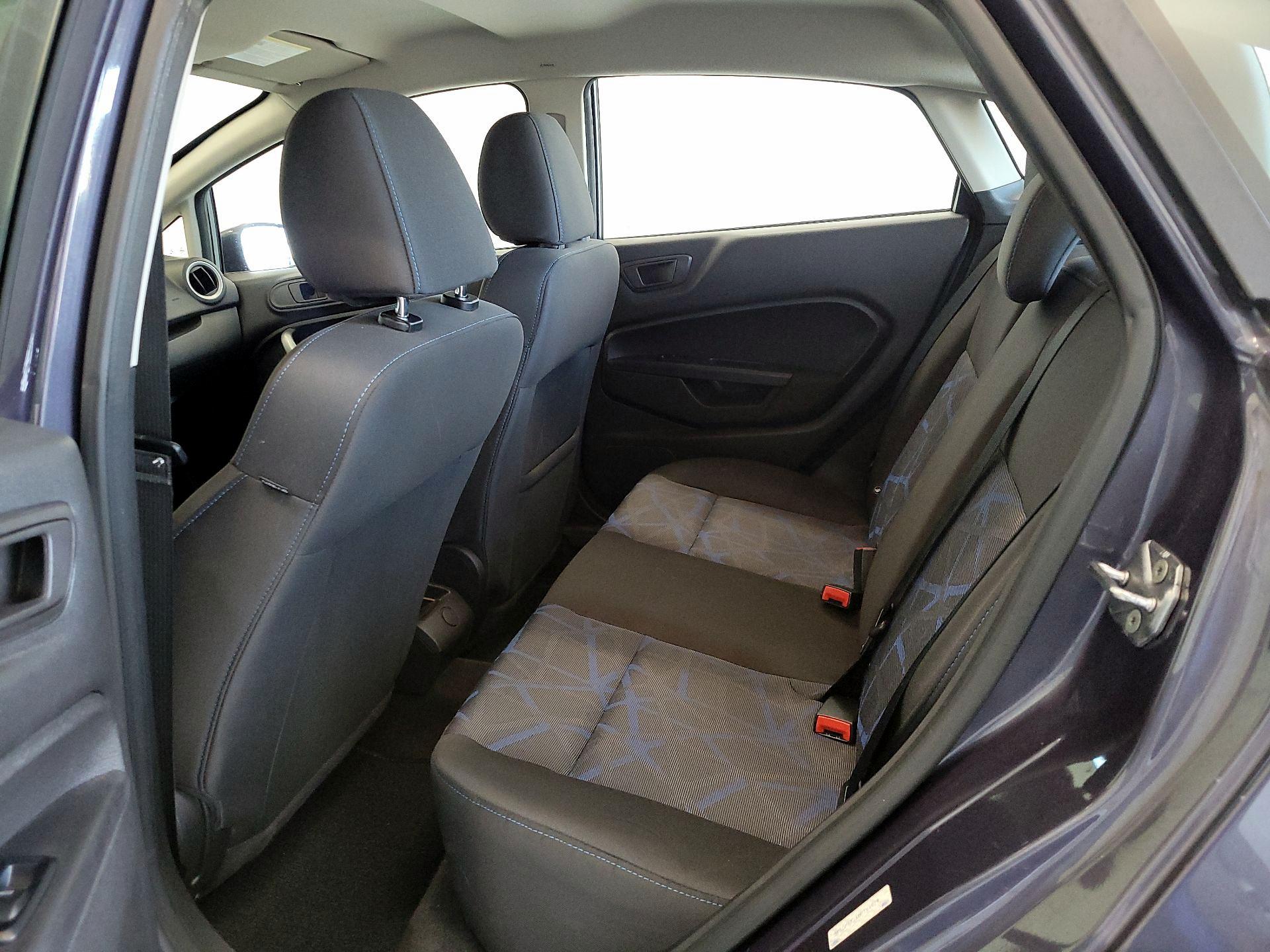 Thumbnail: 2013 Ford Fiesta - 17