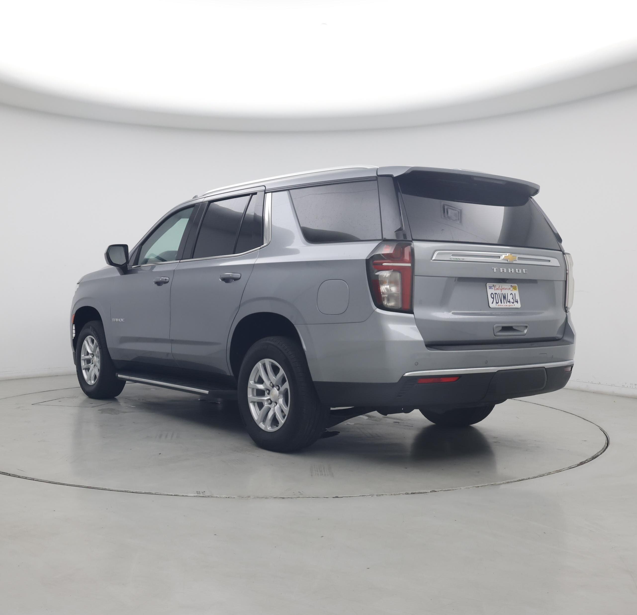 Thumbnail: 2023 Chevrolet Tahoe - 2
