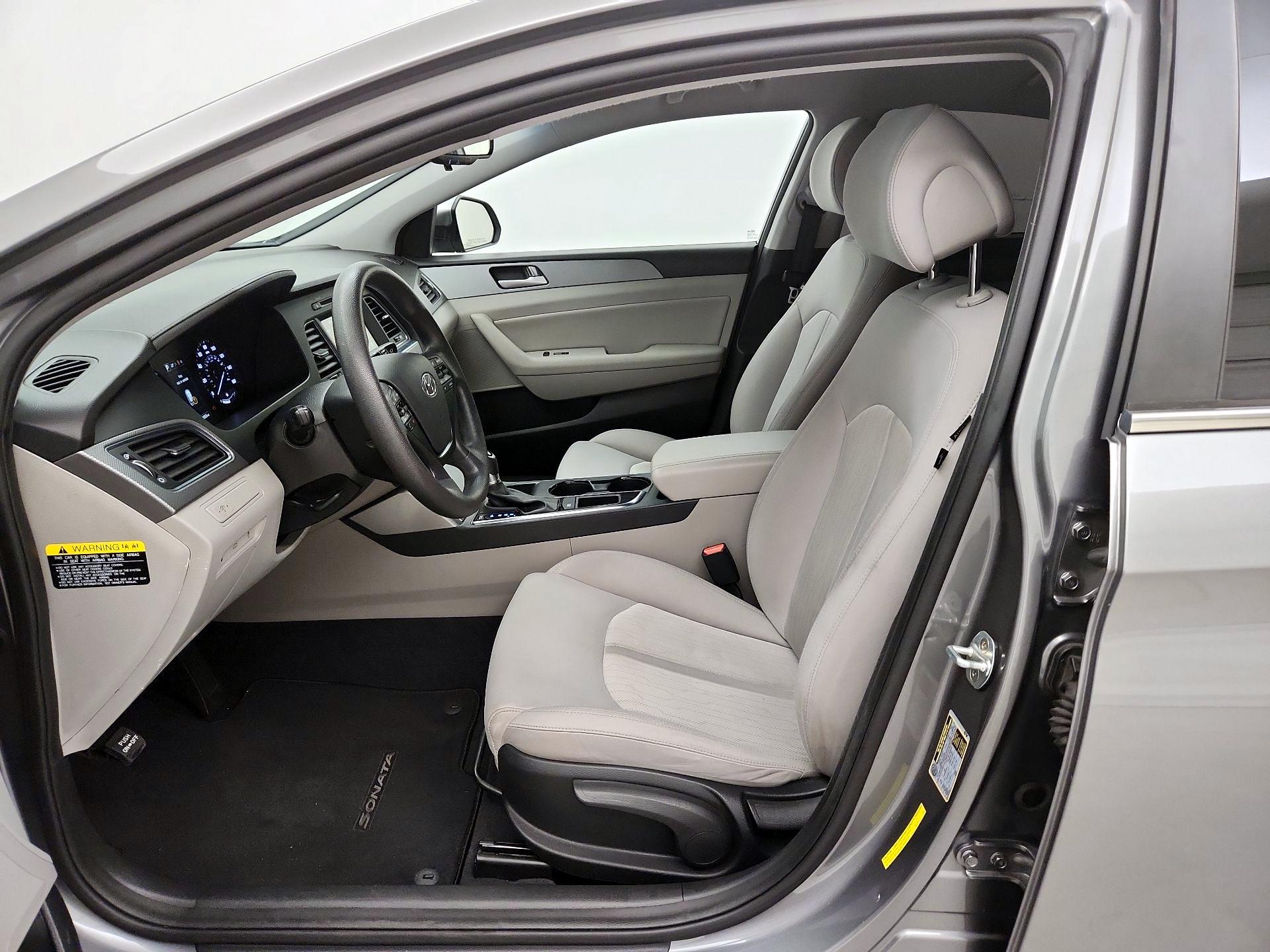 Thumbnail: 2017 Hyundai Sonata - 11