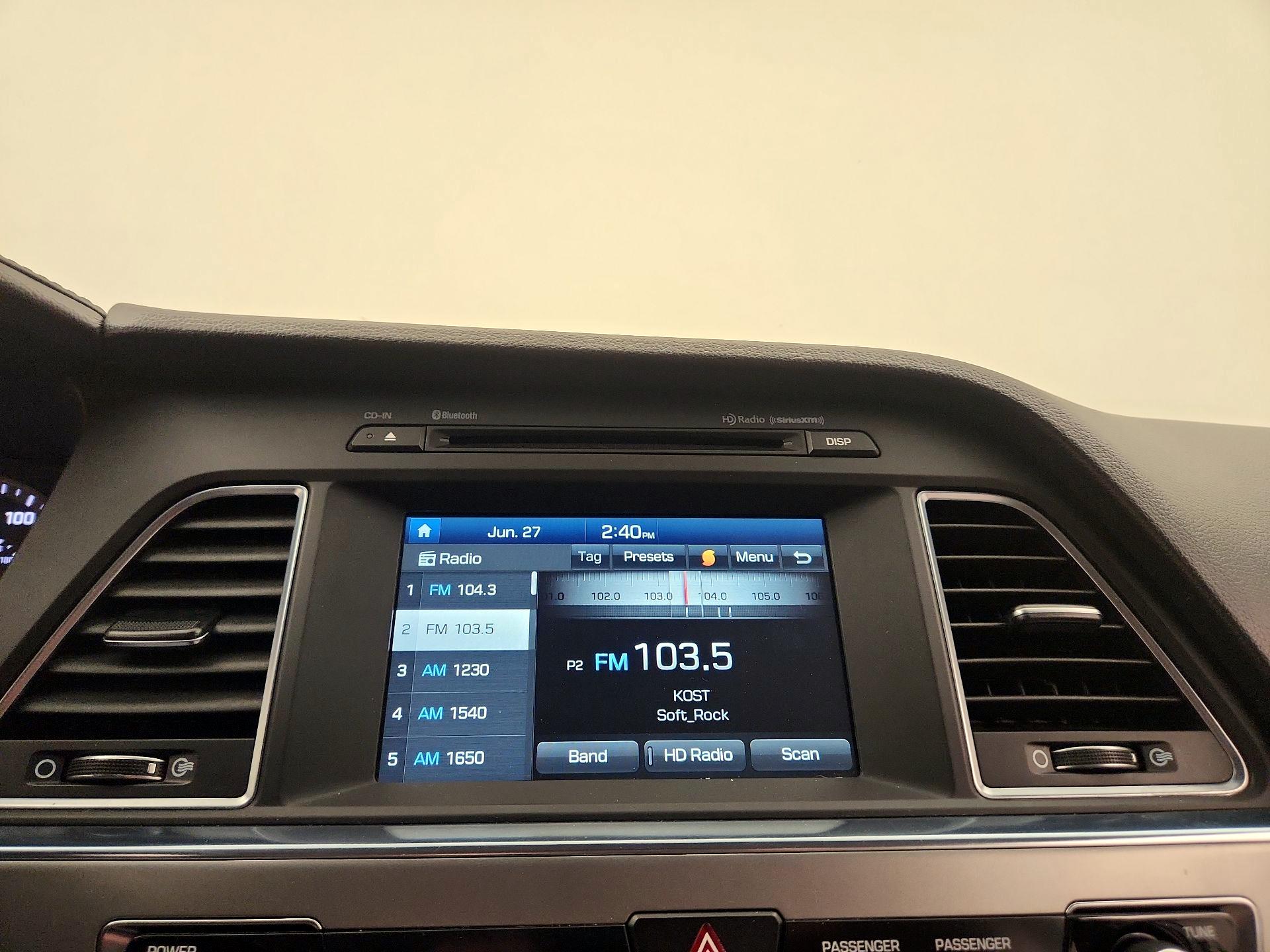 Thumbnail: 2017 Hyundai Sonata - 15