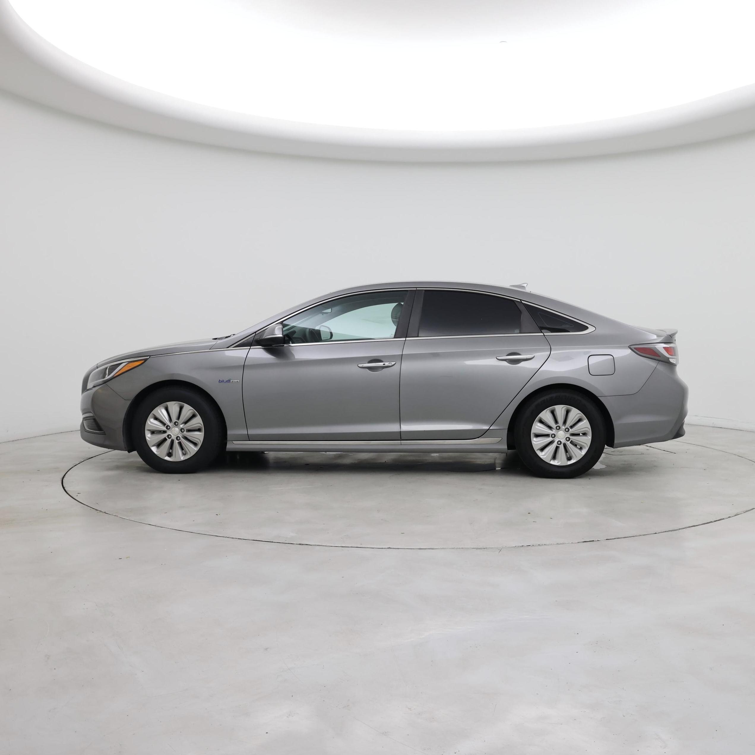 Thumbnail: 2017 Hyundai Sonata - 3