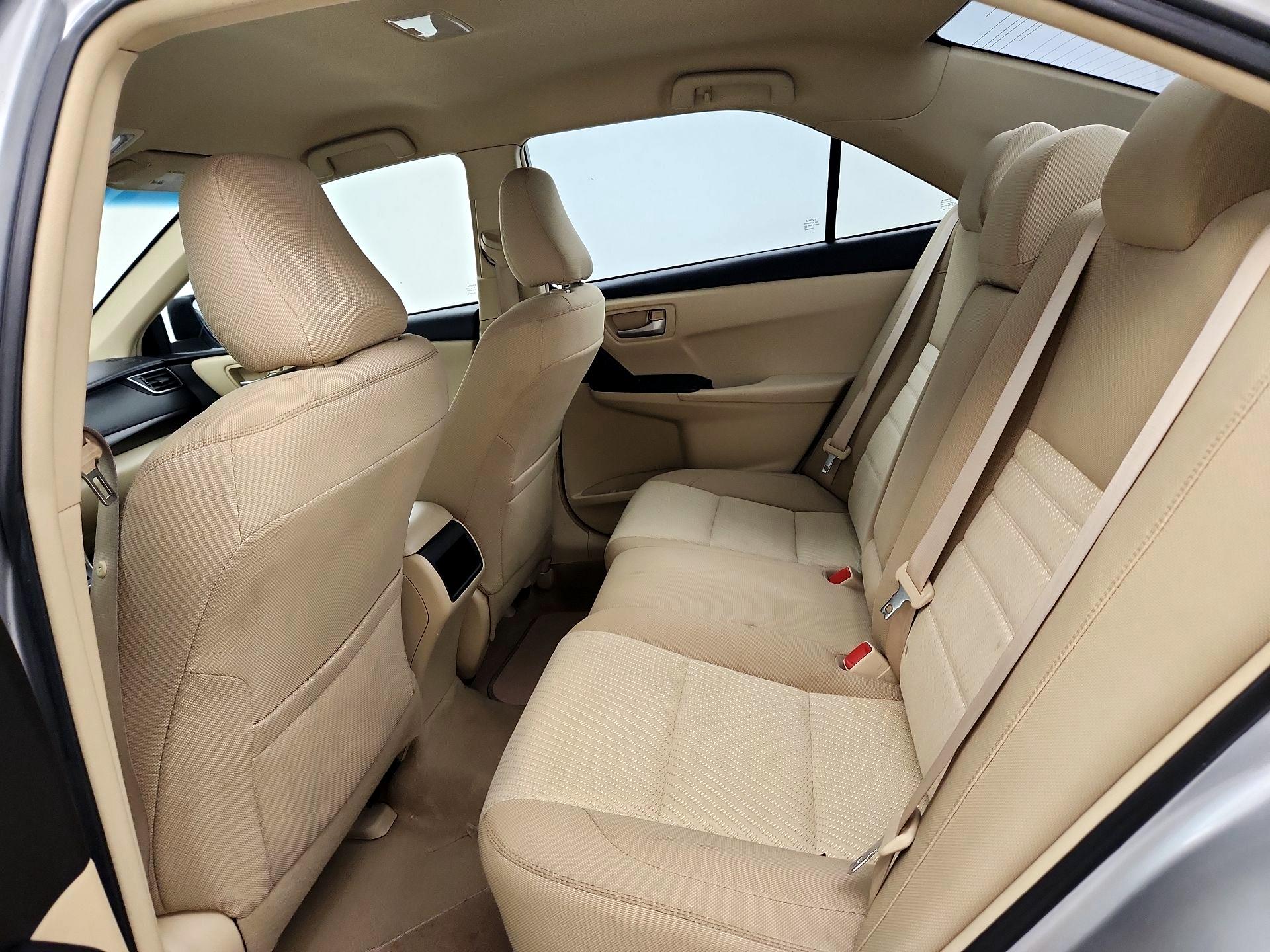 Thumbnail: 2016 Toyota Camry - 19