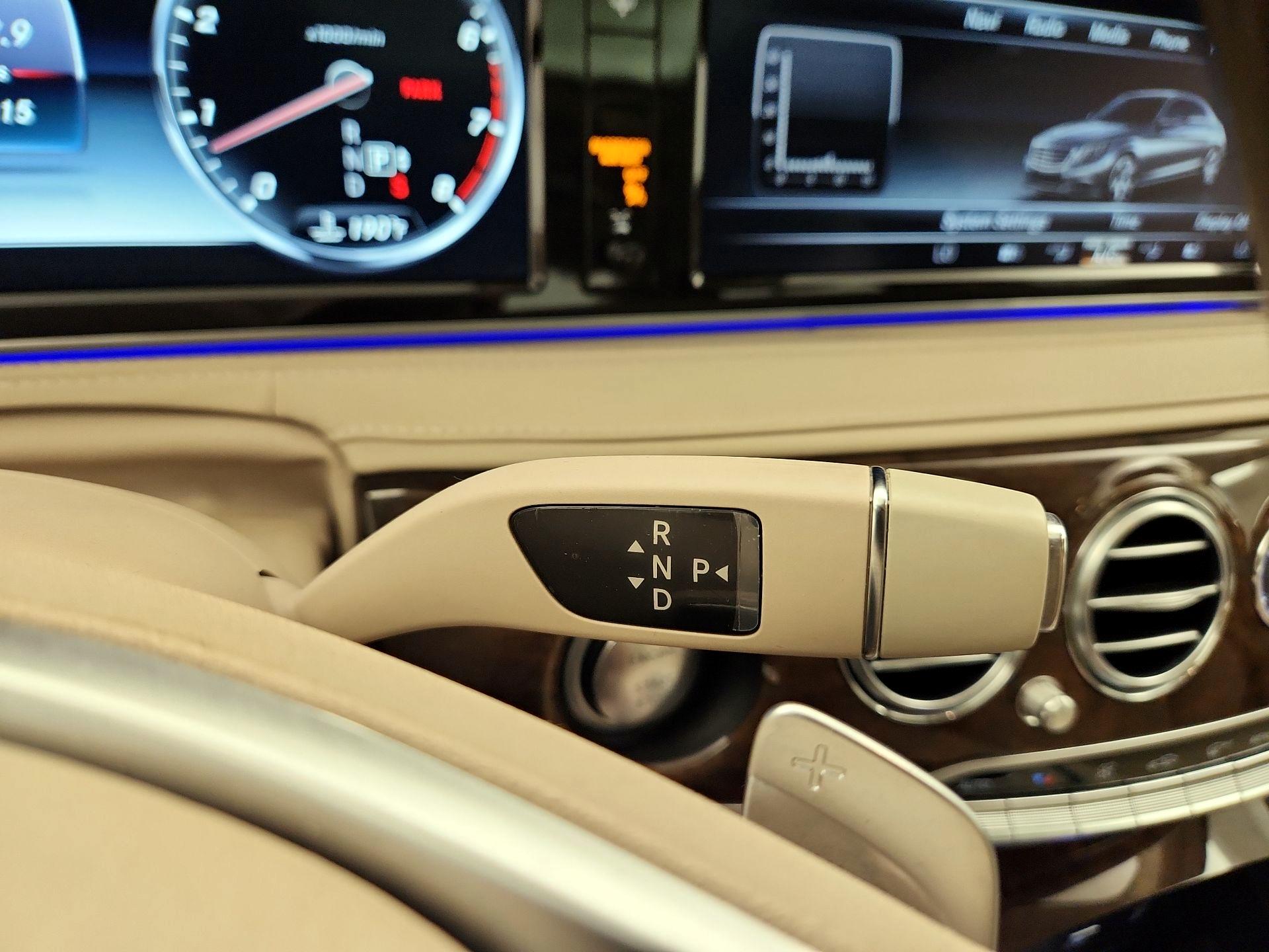 Thumbnail: 2016 Mercedes-Benz S-Class - 18