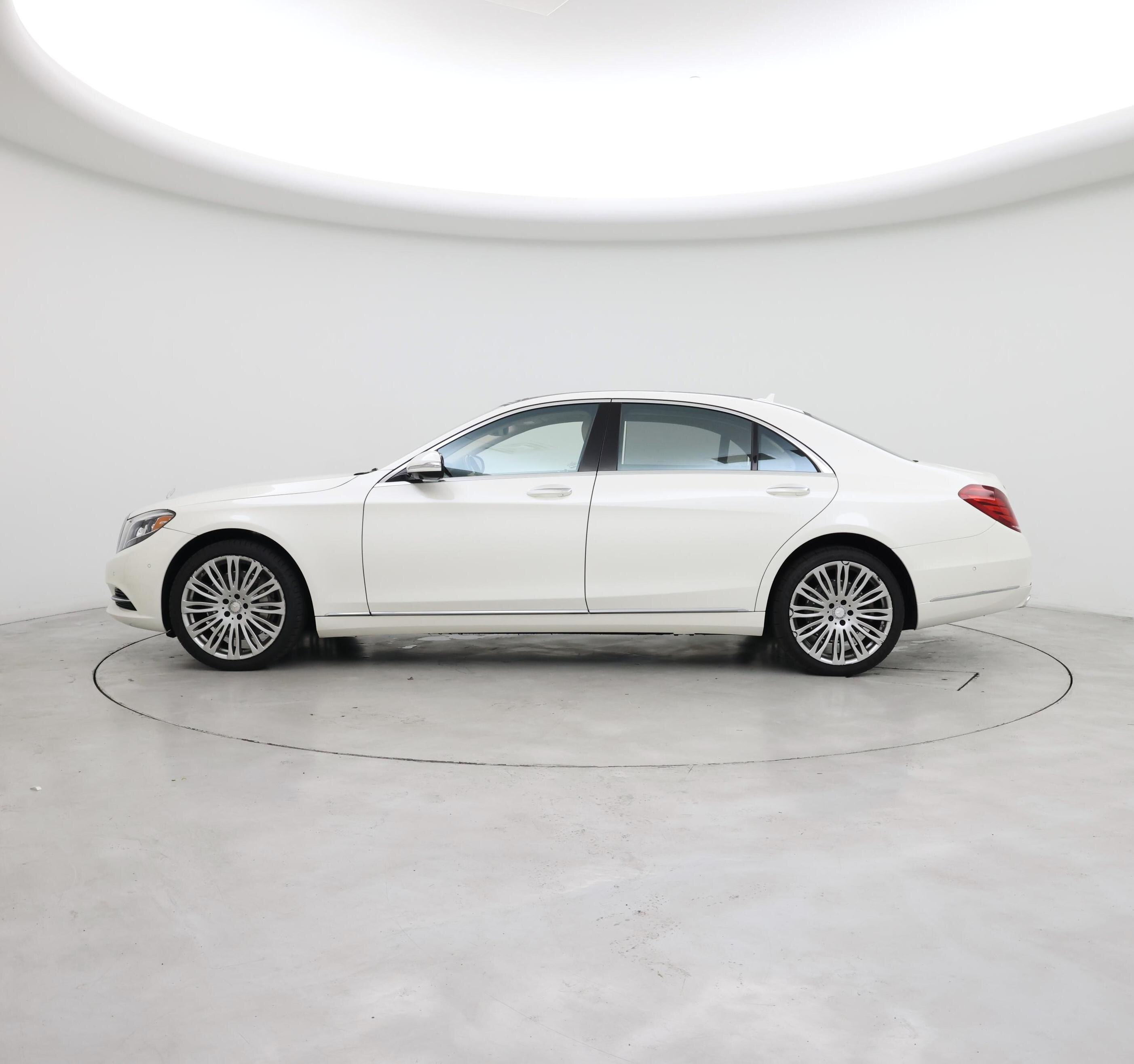 Thumbnail: 2016 Mercedes-Benz S-Class - 3
