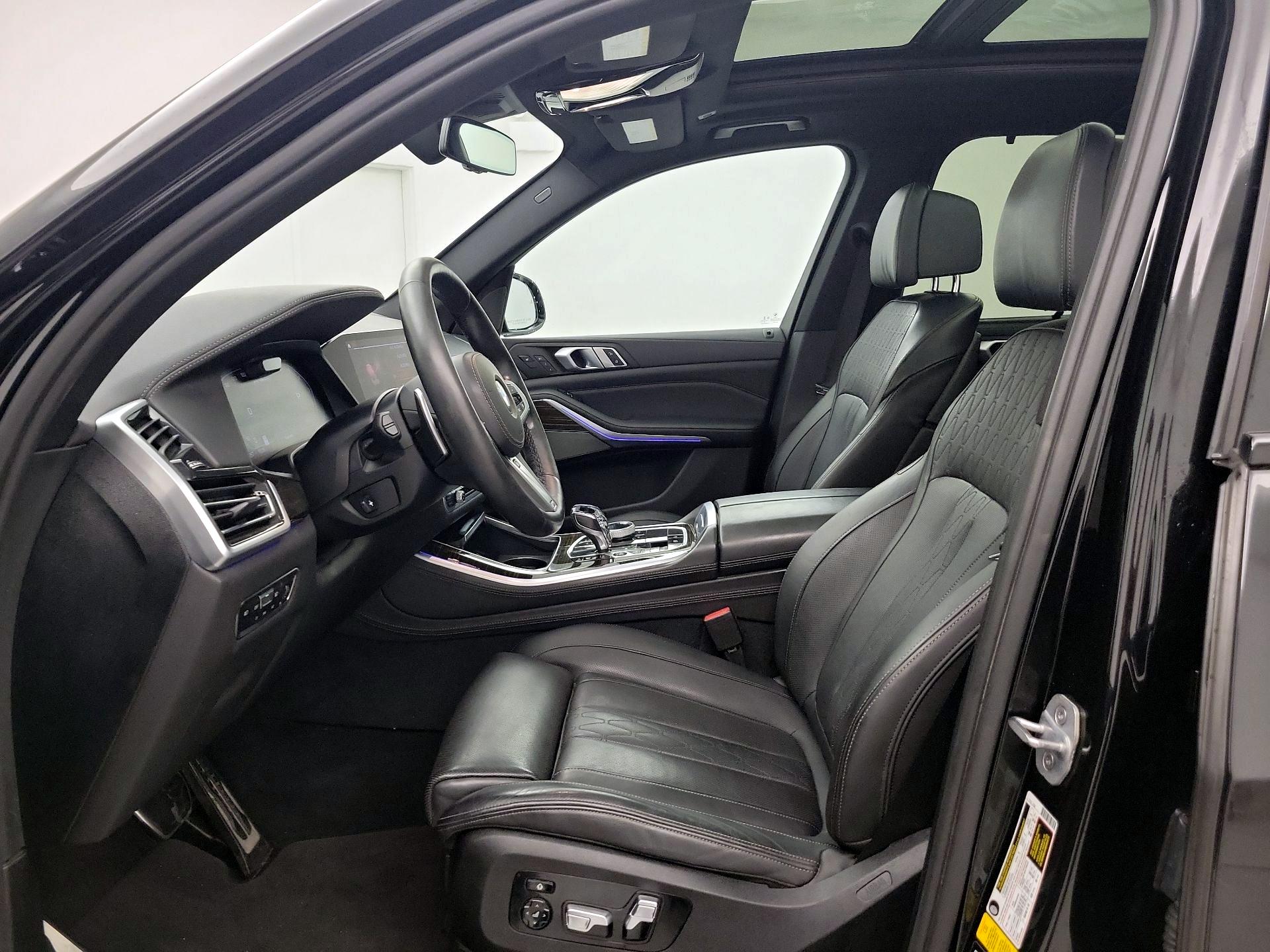 Thumbnail: 2020 BMW X5 - 11