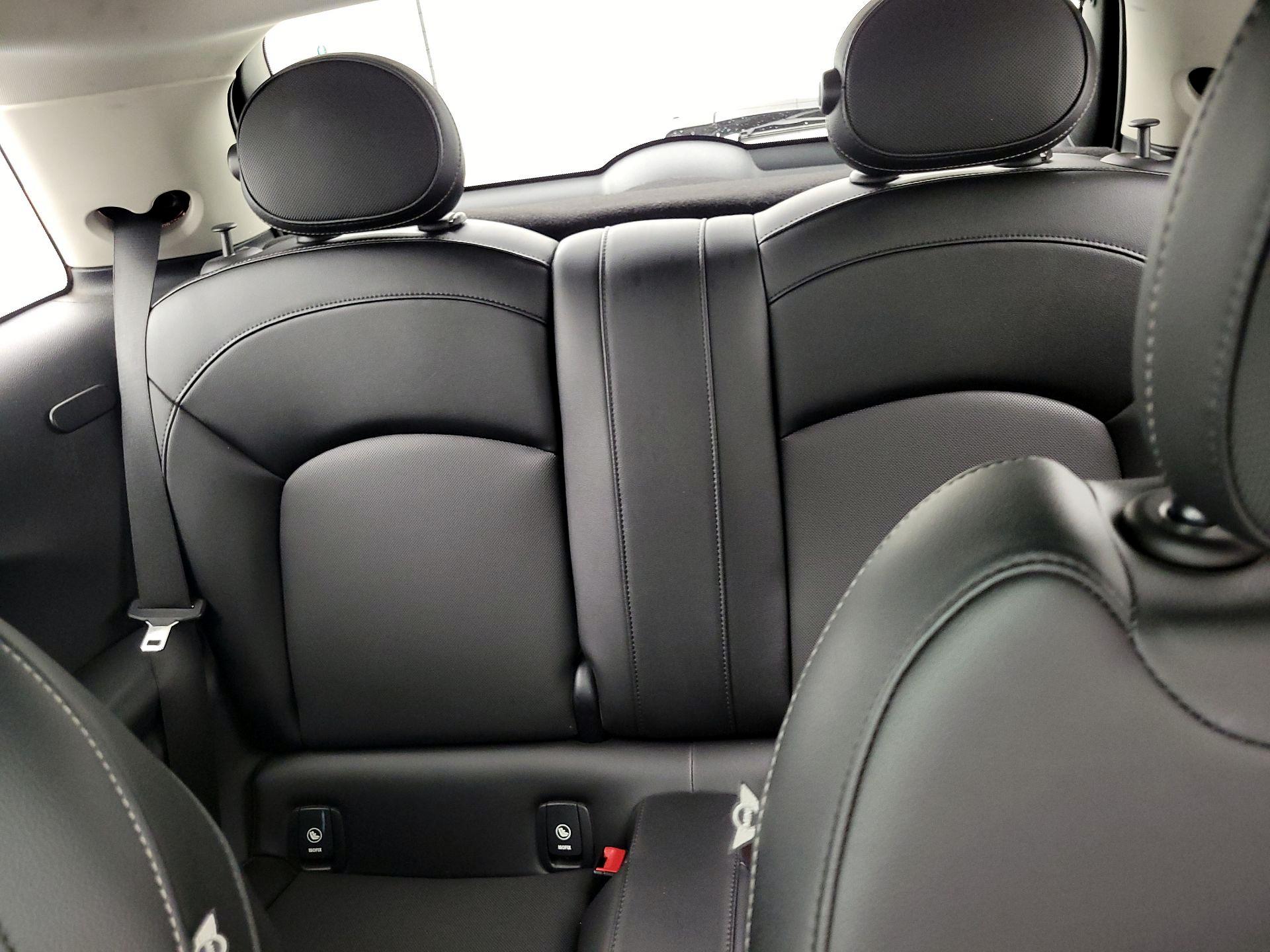 Thumbnail: 2015 MINI Cooper Hardtop - 20