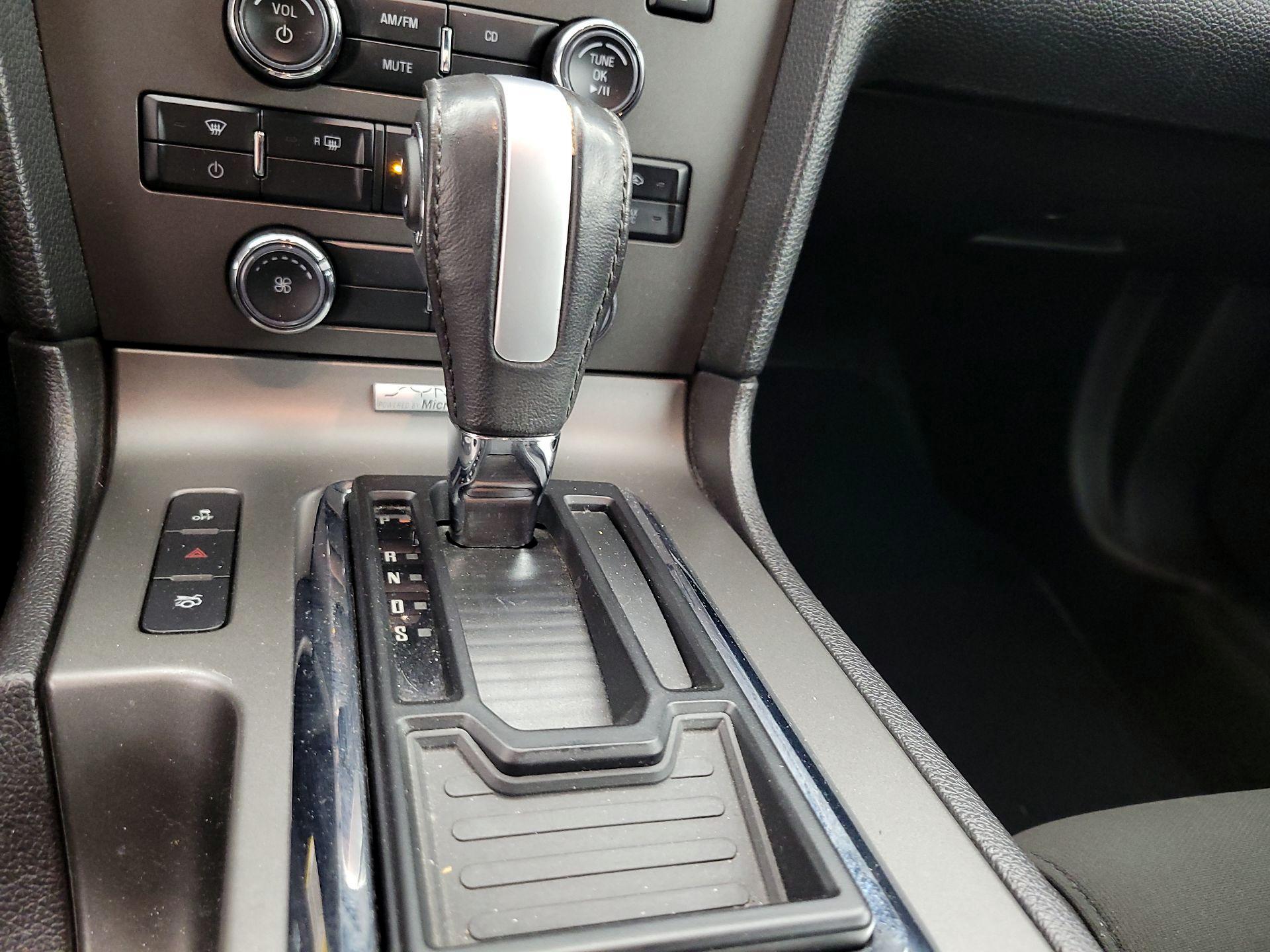 Thumbnail: 2014 Ford Mustang - 16