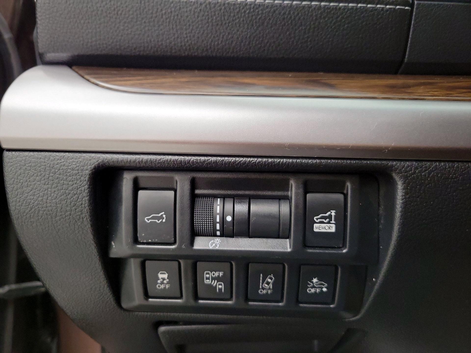 Thumbnail: 2019 Subaru Outback - 13