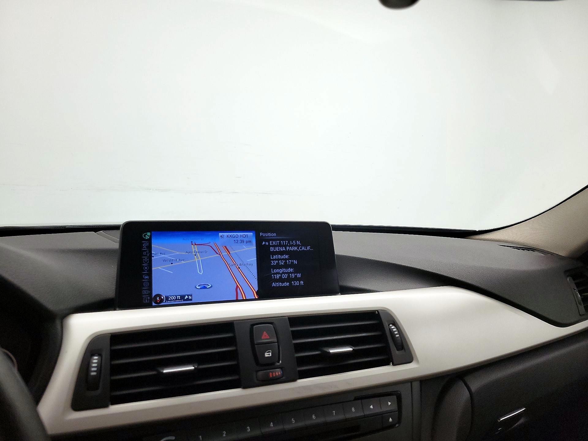 Thumbnail: 2015 BMW 3 Series - 14
